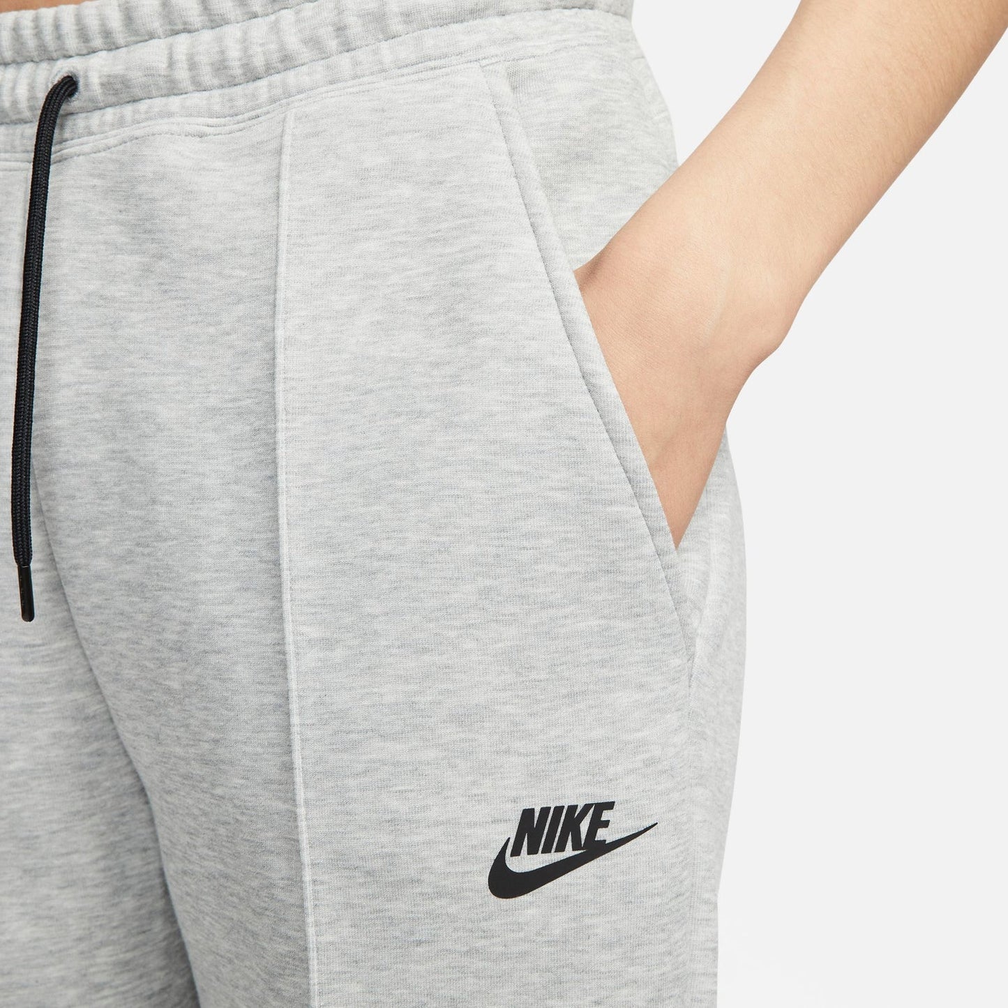 Nike NSW Tech Fleece MR Joggers - Women's - Black/Grey