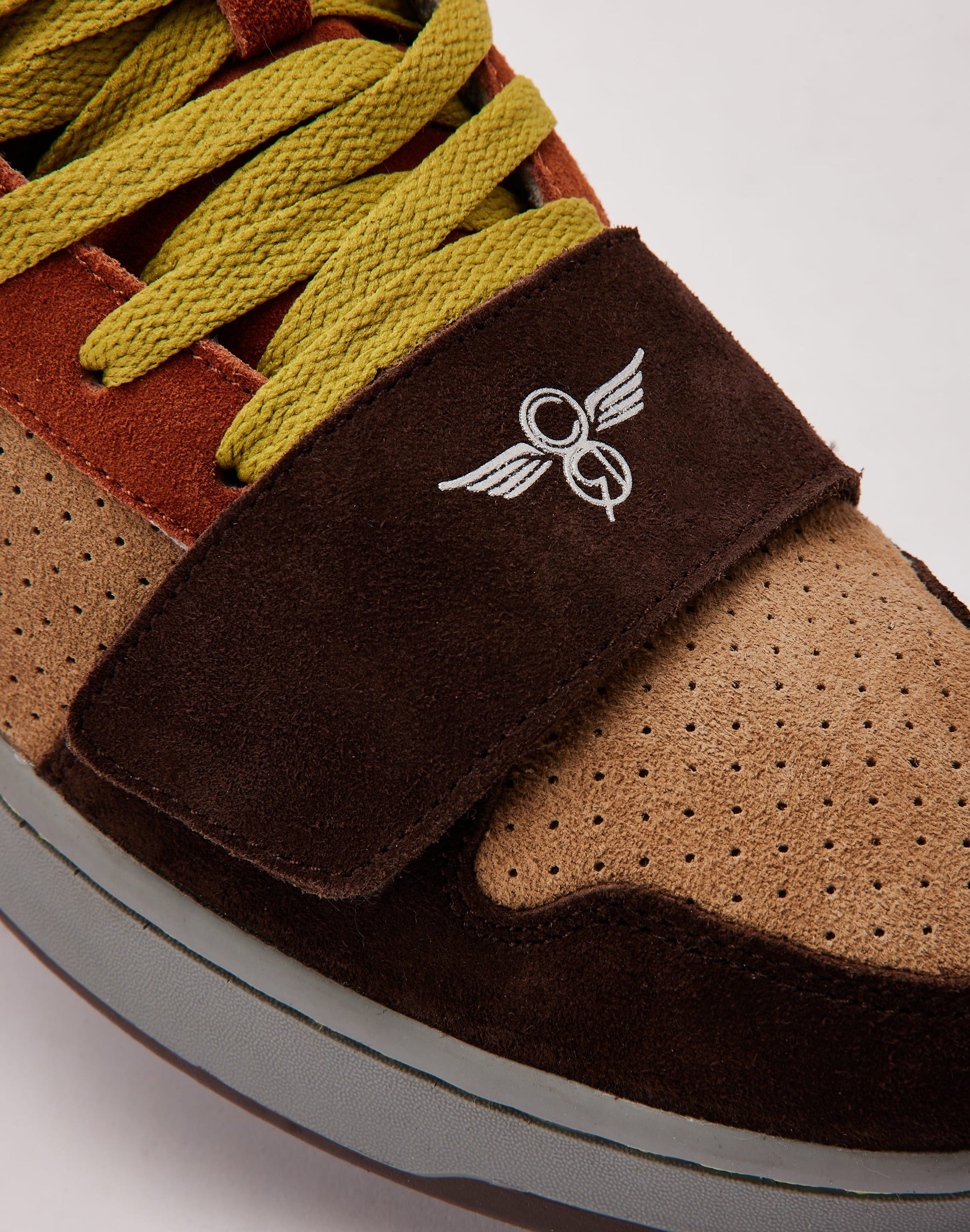 Creative Recreation Cesario Hi XXI