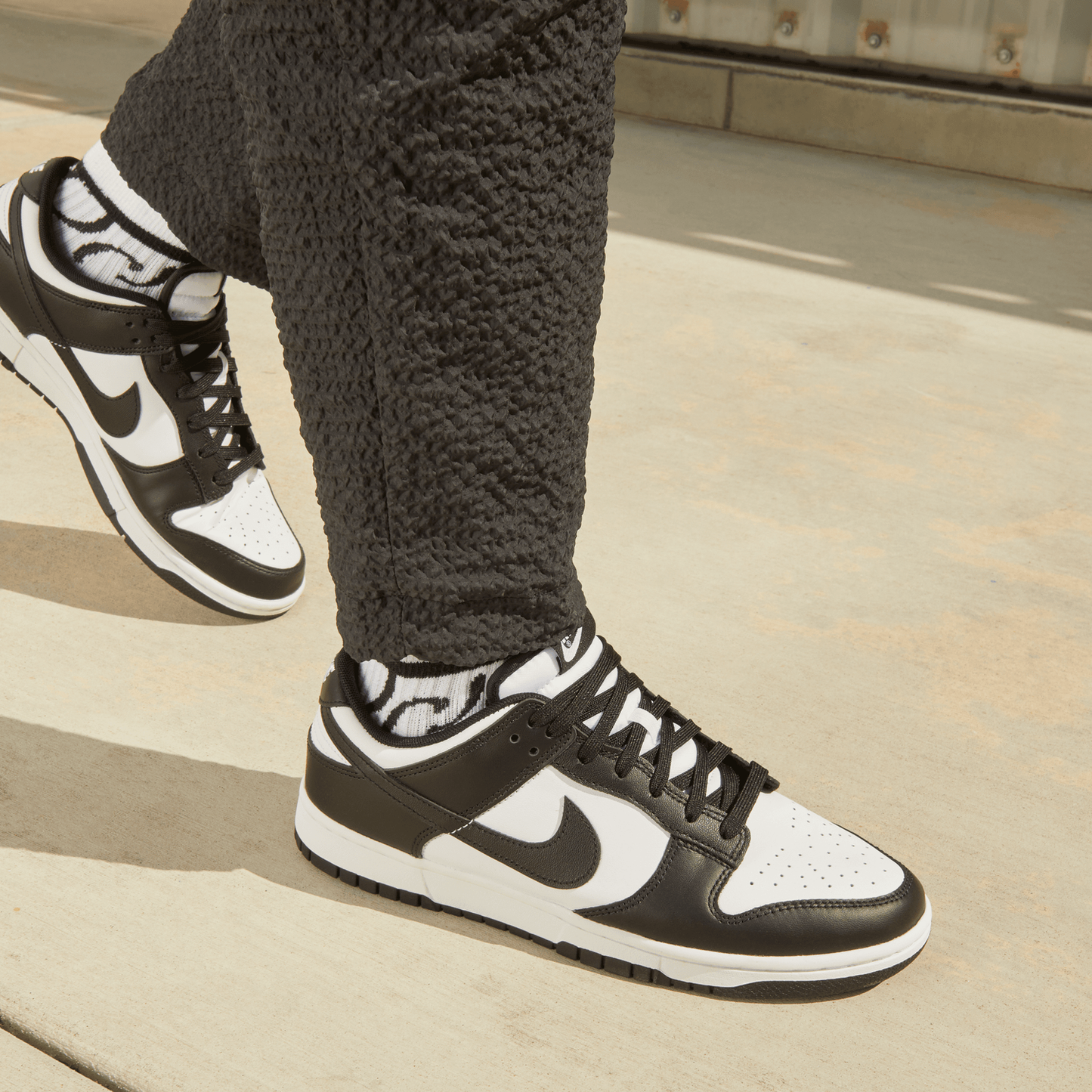 Nike Dunk Low Retro - Men's - White/White/Black