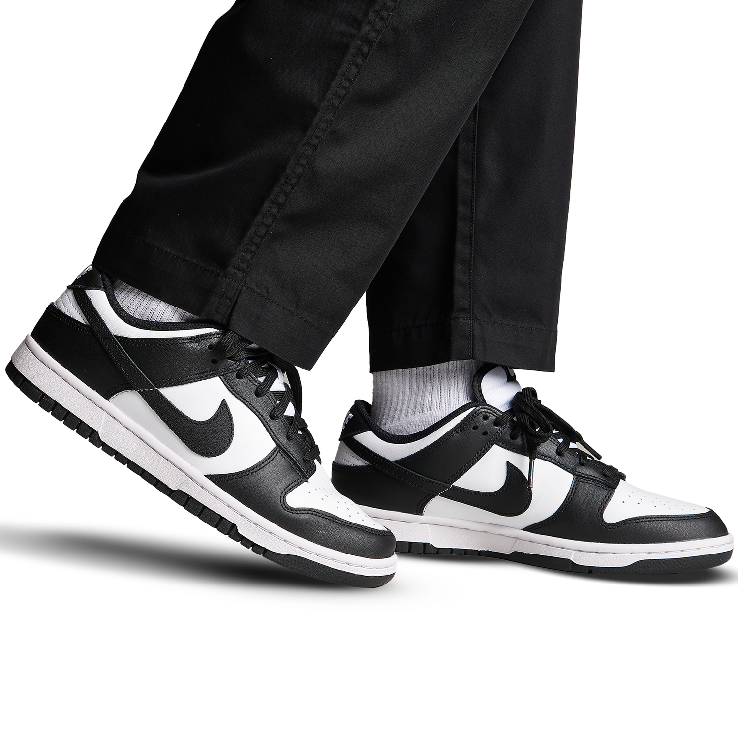 Nike Dunk Low - Women's - Black/White