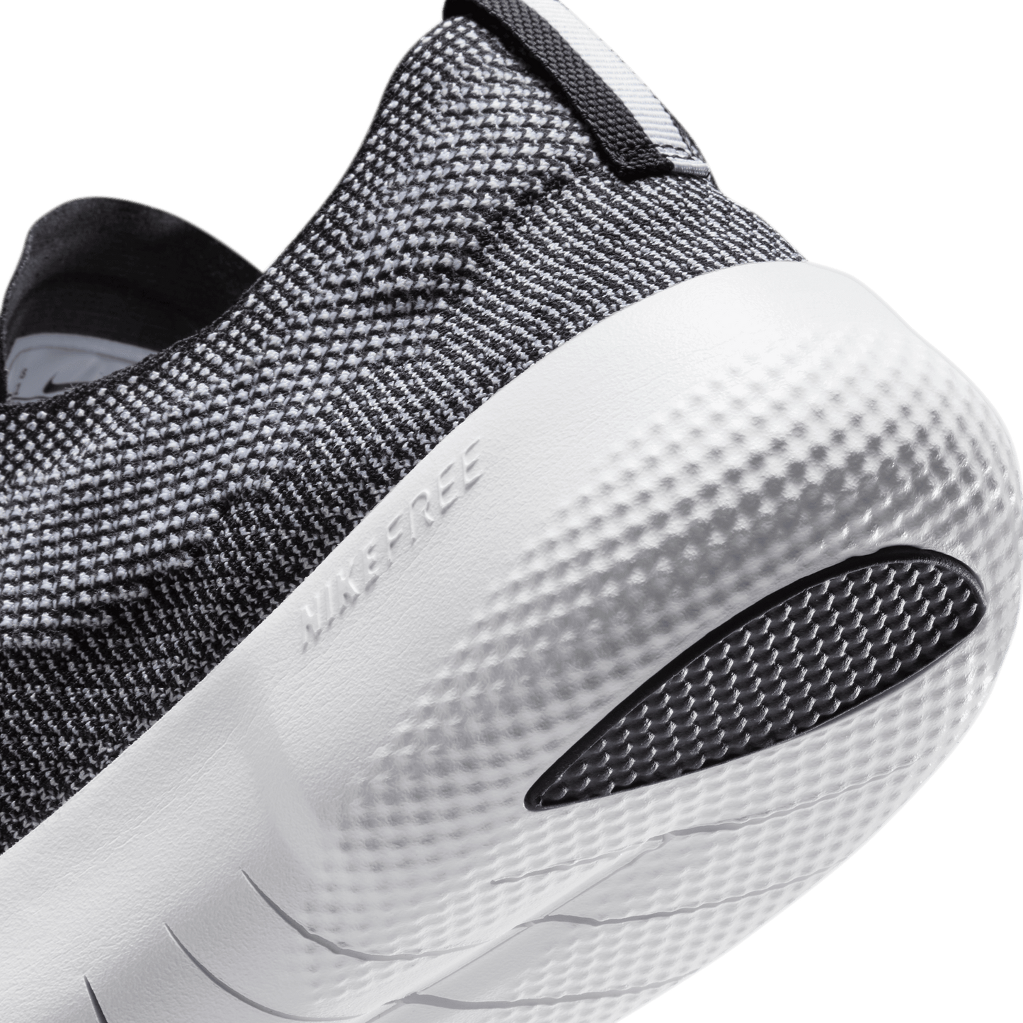 Nike Free 2025 - Men's - Black/White