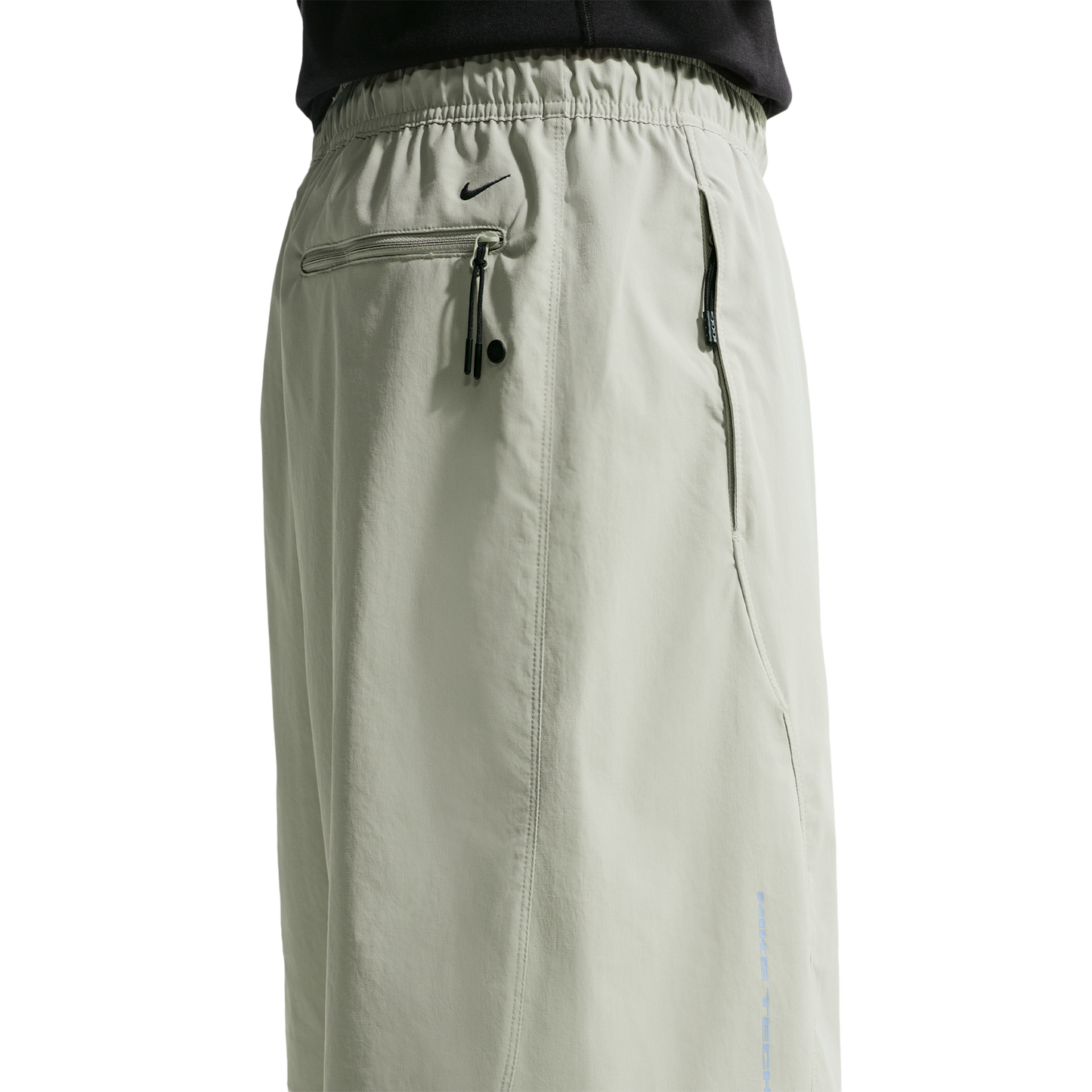 Nike Drifit Tech Helios Sun Short - Men's - Black/Spruce Fog