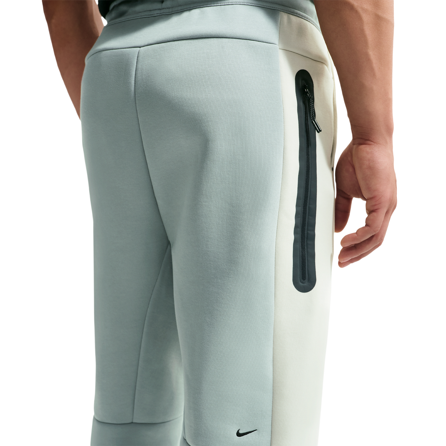 Nike Tech Fleece Pro Cb Open Hem Pants - Men's - Light Bone/Black/Light Pumice