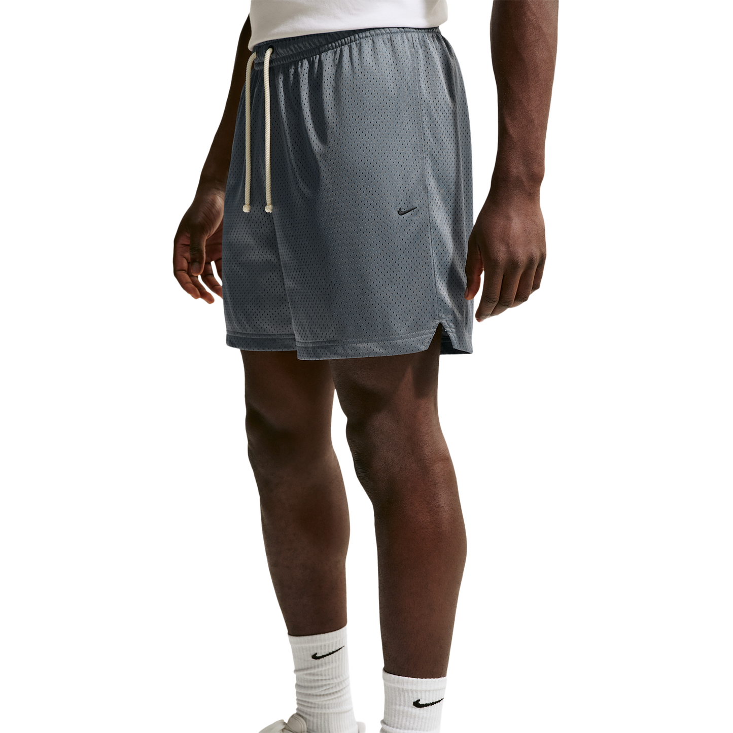 Nike Dri-FIT Standard Issue Mesh 5IN Shorts - Men's - Black/Pale Ivory/Cool Grey