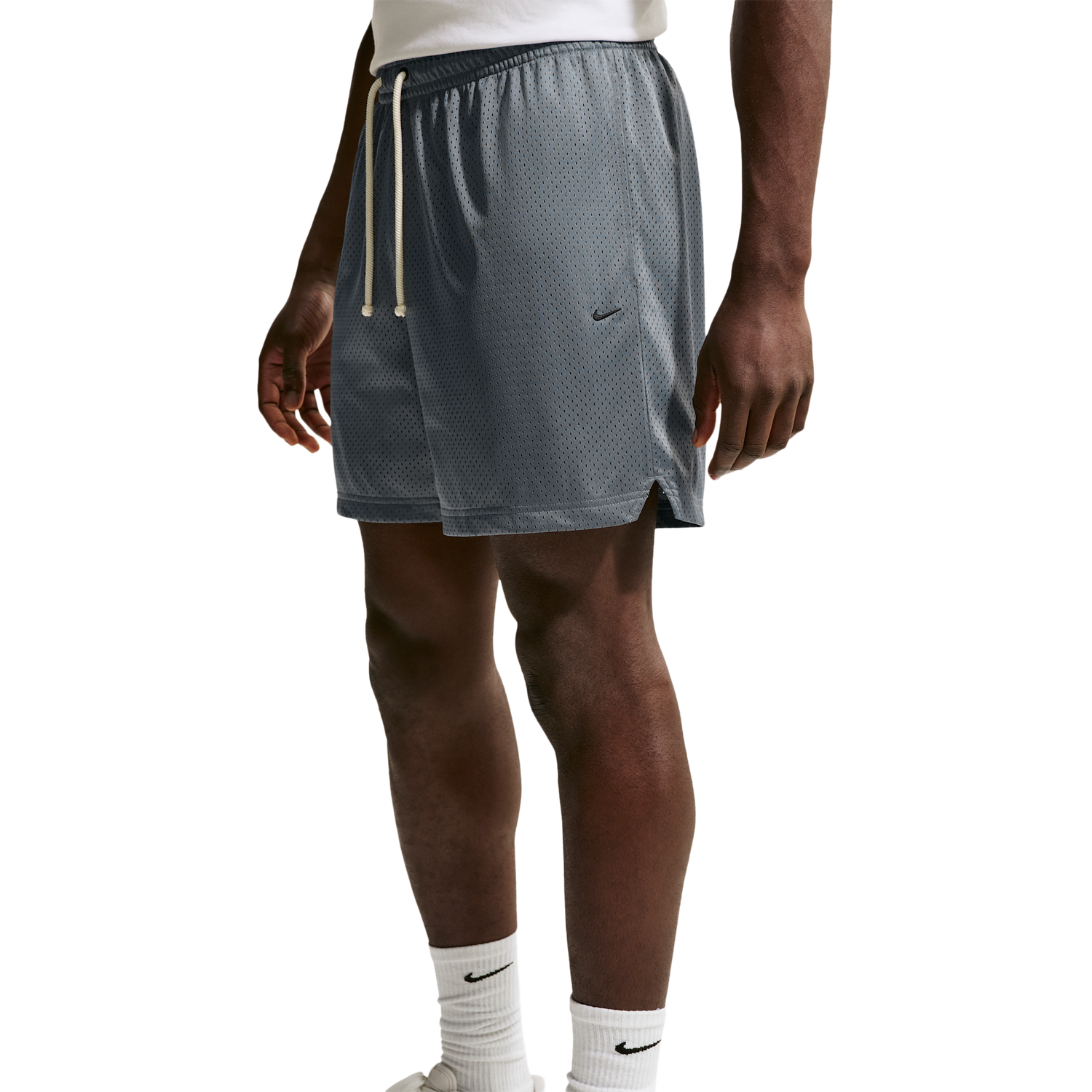 Nike Dri-FIT Standard Issue Mesh 5IN Shorts - Men's - Black/Pale Ivory/Cool Grey