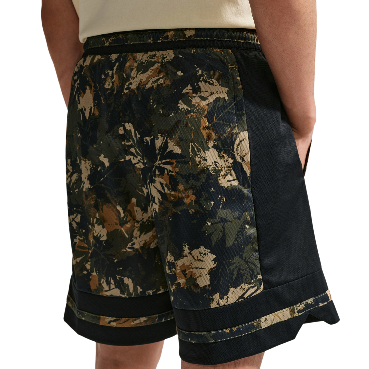 Nike Dri-FIT Game Classic AOP 8" Shorts - Men's - Parachute Beige/Black