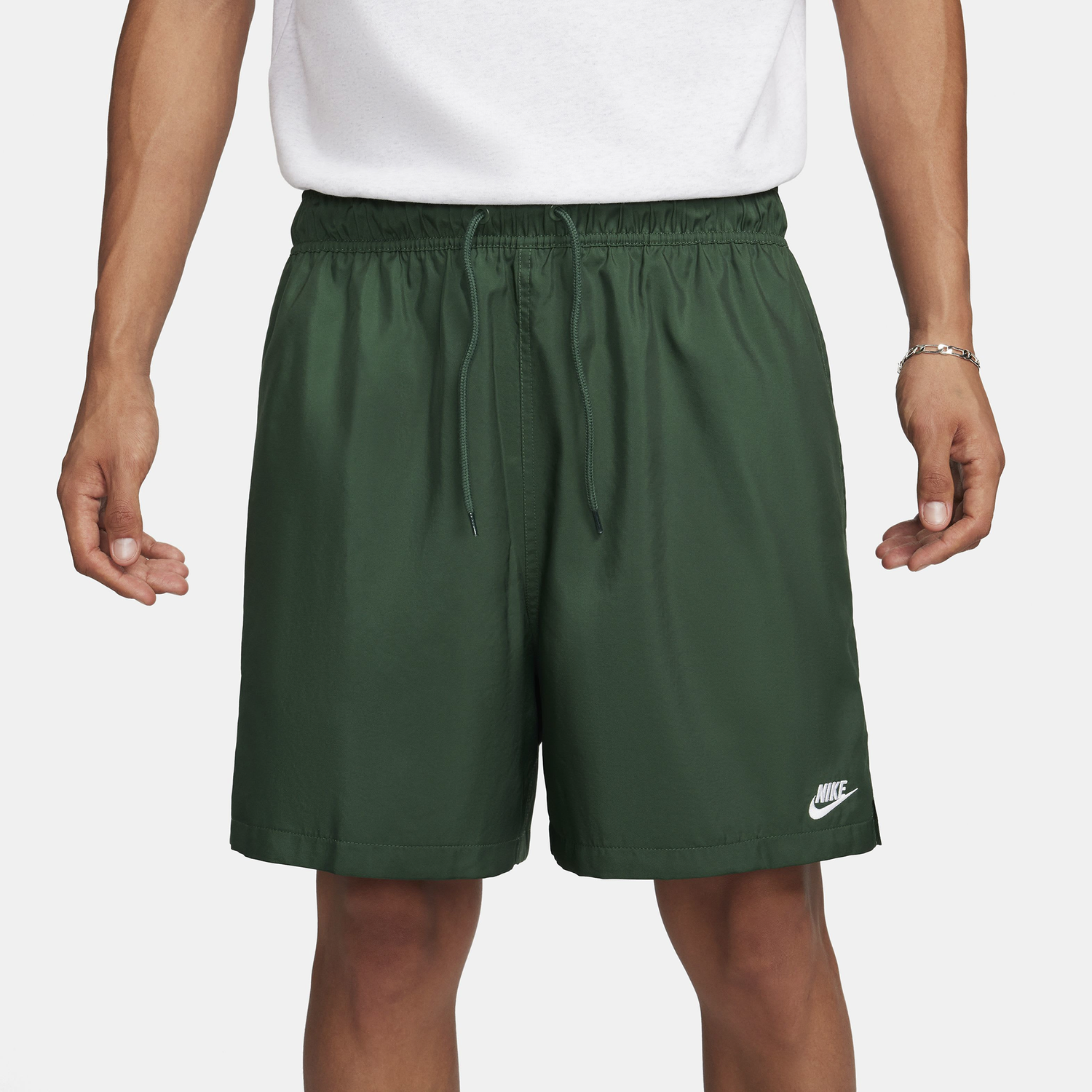 Nike Club Flow Shorts - Men's - Fir/White
