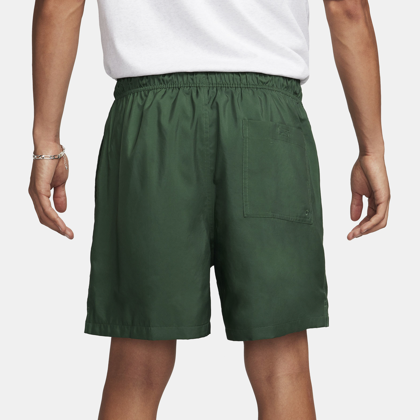 Nike Club Flow Shorts - Men's - Fir/White