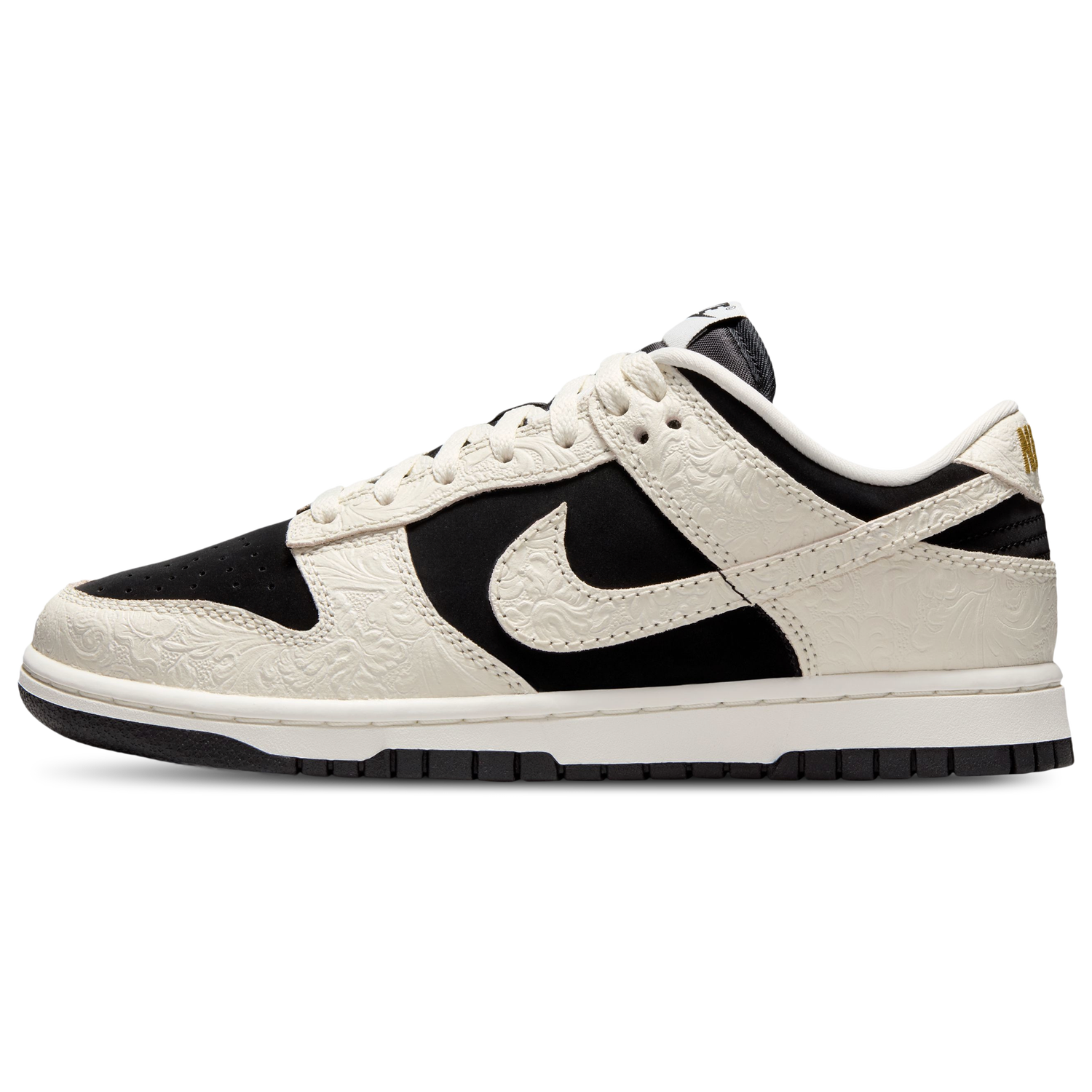 Nike Dunk Low - Women's - White/Black