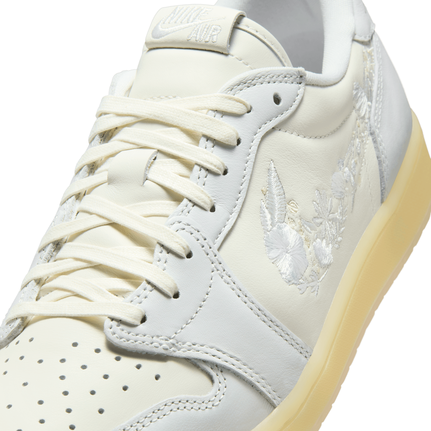 Jordan Air Jordan 1 Retro Low OG V2 - Men's - Sail/Off White/Coconut Milk