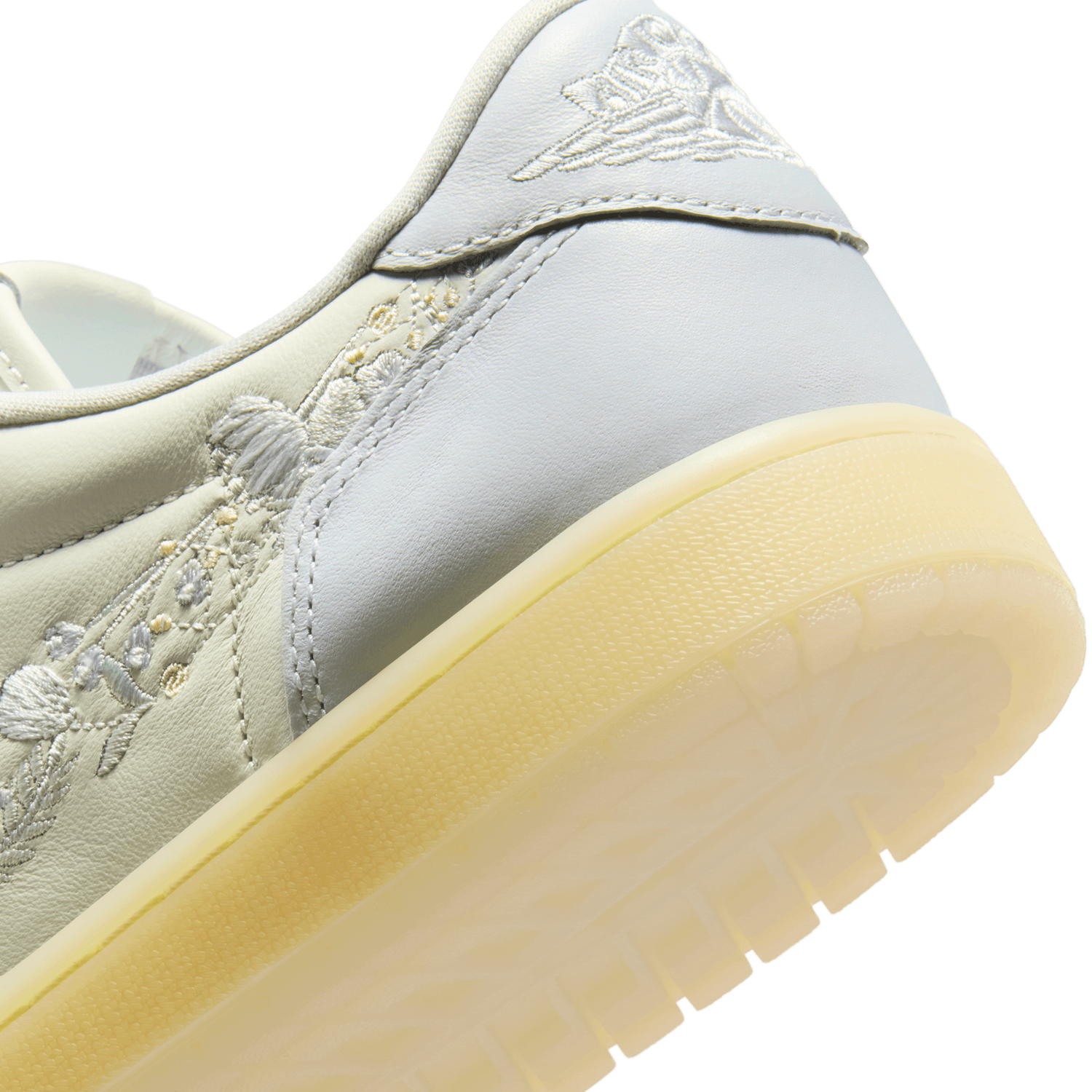 Jordan Air Jordan 1 Retro Low OG V2 - Men's - Sail/Off White/Coconut Milk