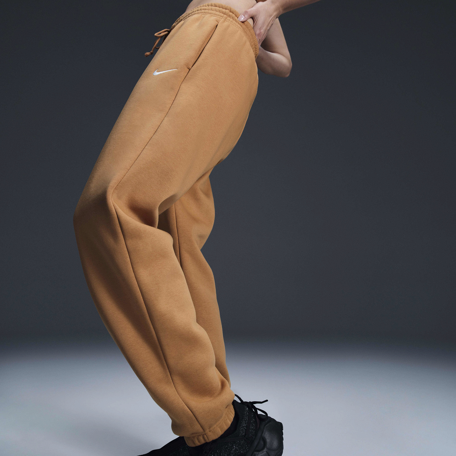 Nike Phoenix HR OS Pants - Women's - Flax/Sail