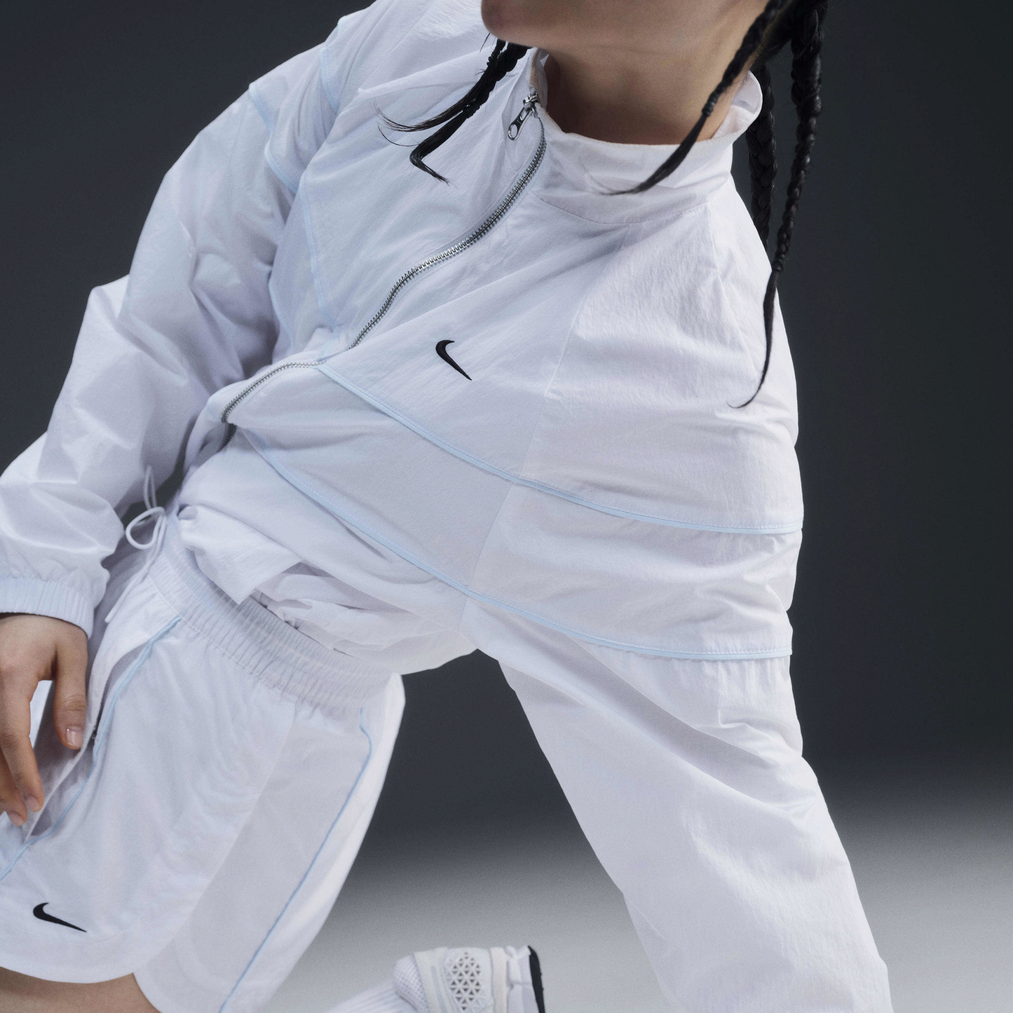 Nike Windrunner Woven Full-Zip Jacket - Women's - White/Black