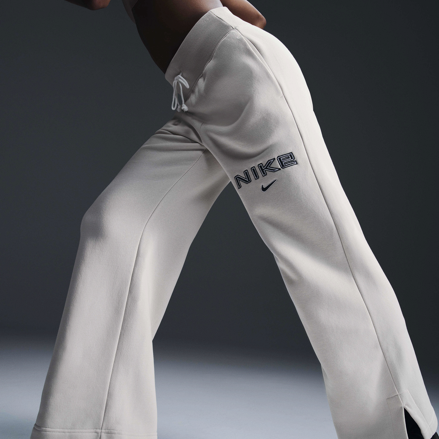 Nike NSW Phoenix Fleece HR Logo Pants - Women's - Lt Orewood Brown