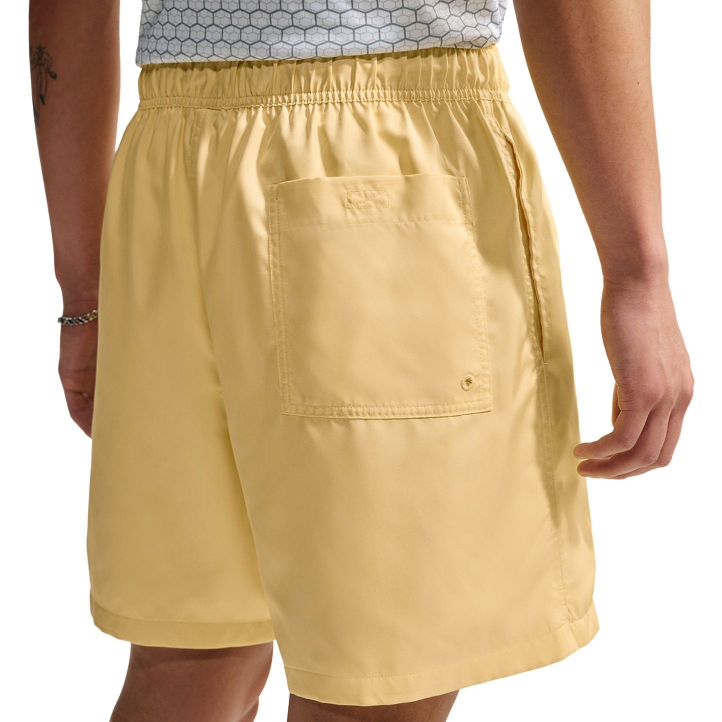 Nike Club Flow Shorts - Men's - White/Soft Yellow