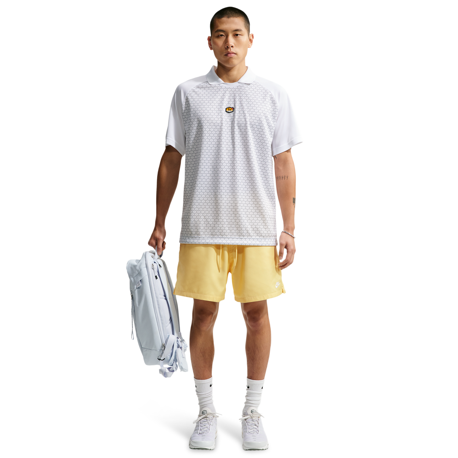 Nike Club Flow Shorts - Men's - White/Soft Yellow