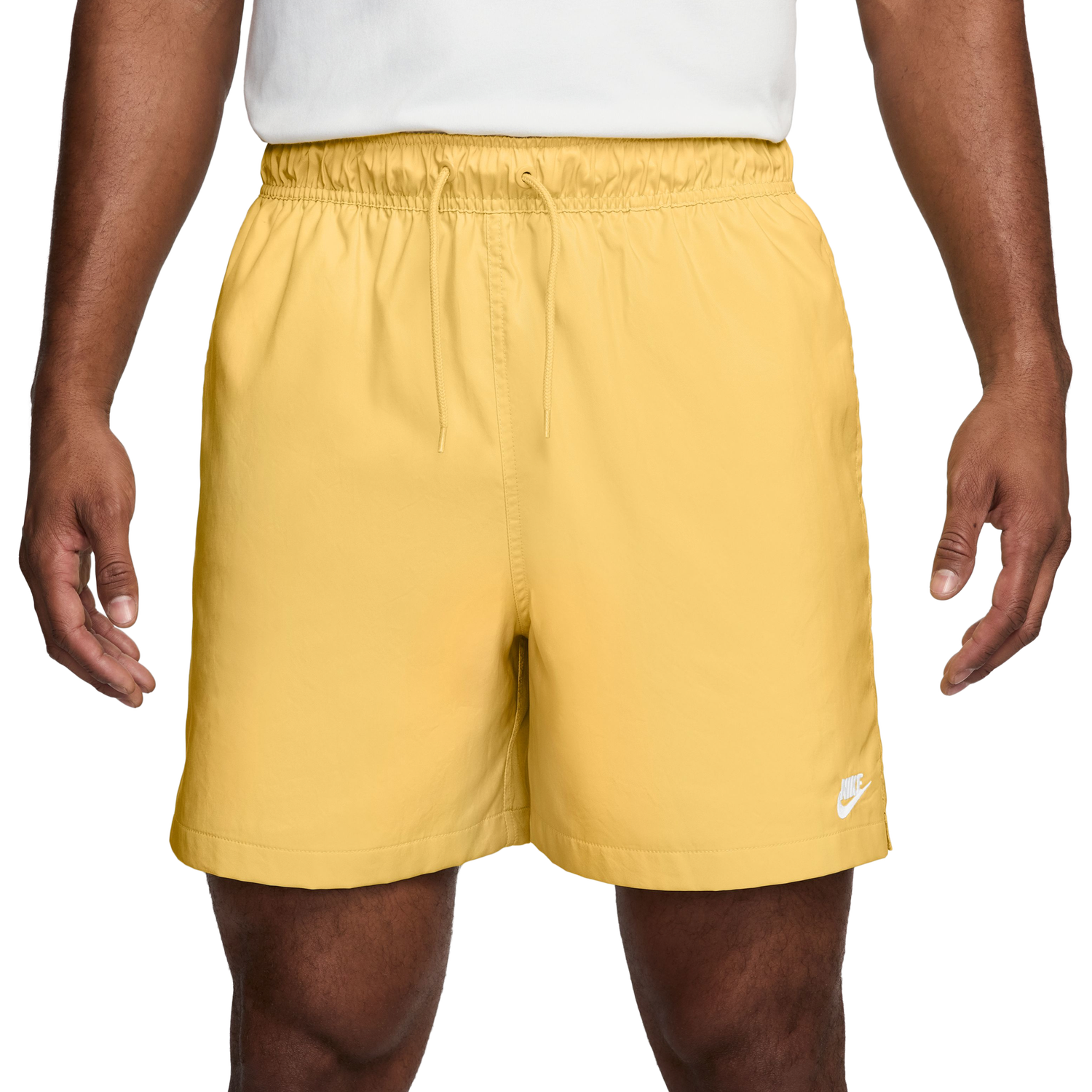 Nike Club Flow Shorts - Men's - Gold/White