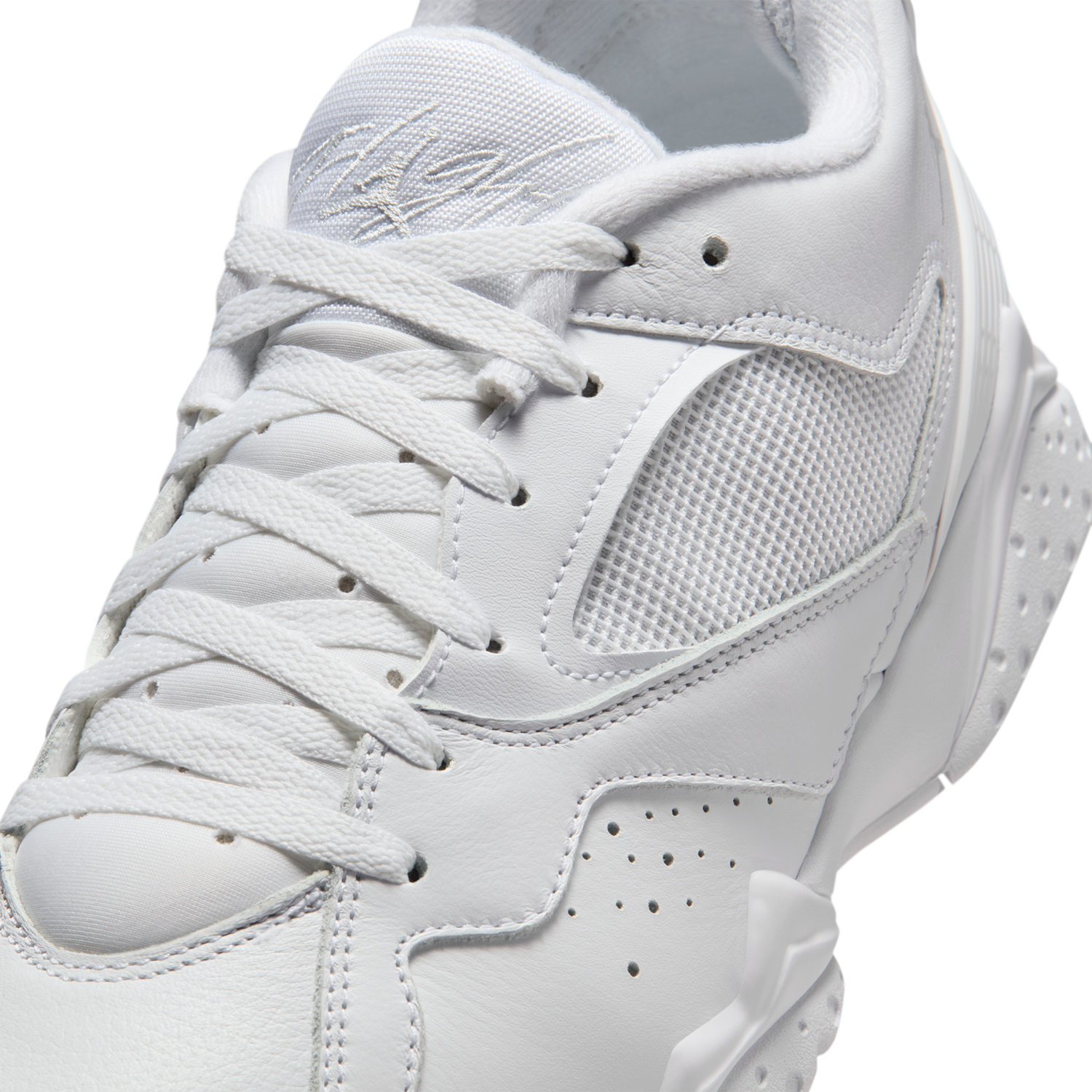 Jordan MVP 92 - Men's - White/White/Silver