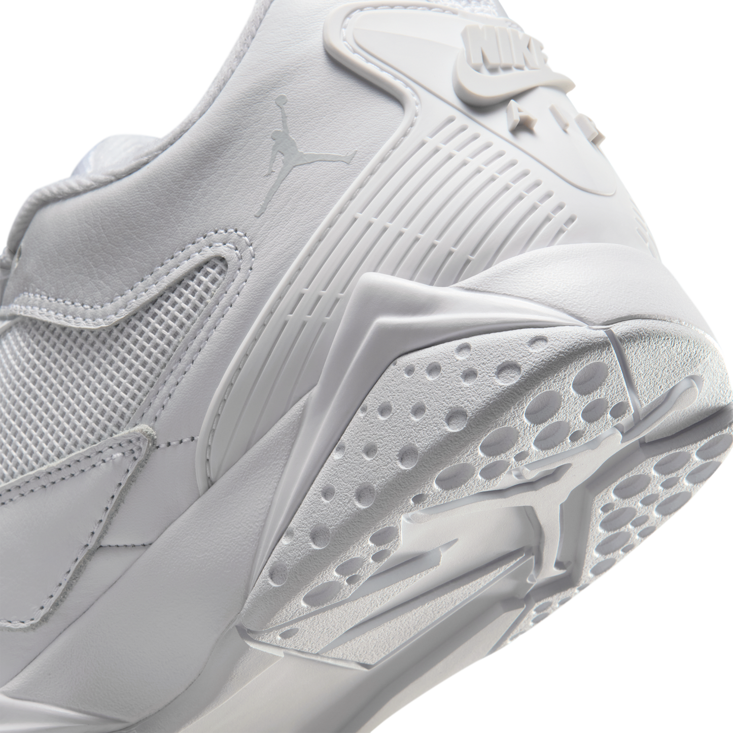 Jordan MVP 92 - Men's - White/White/Silver