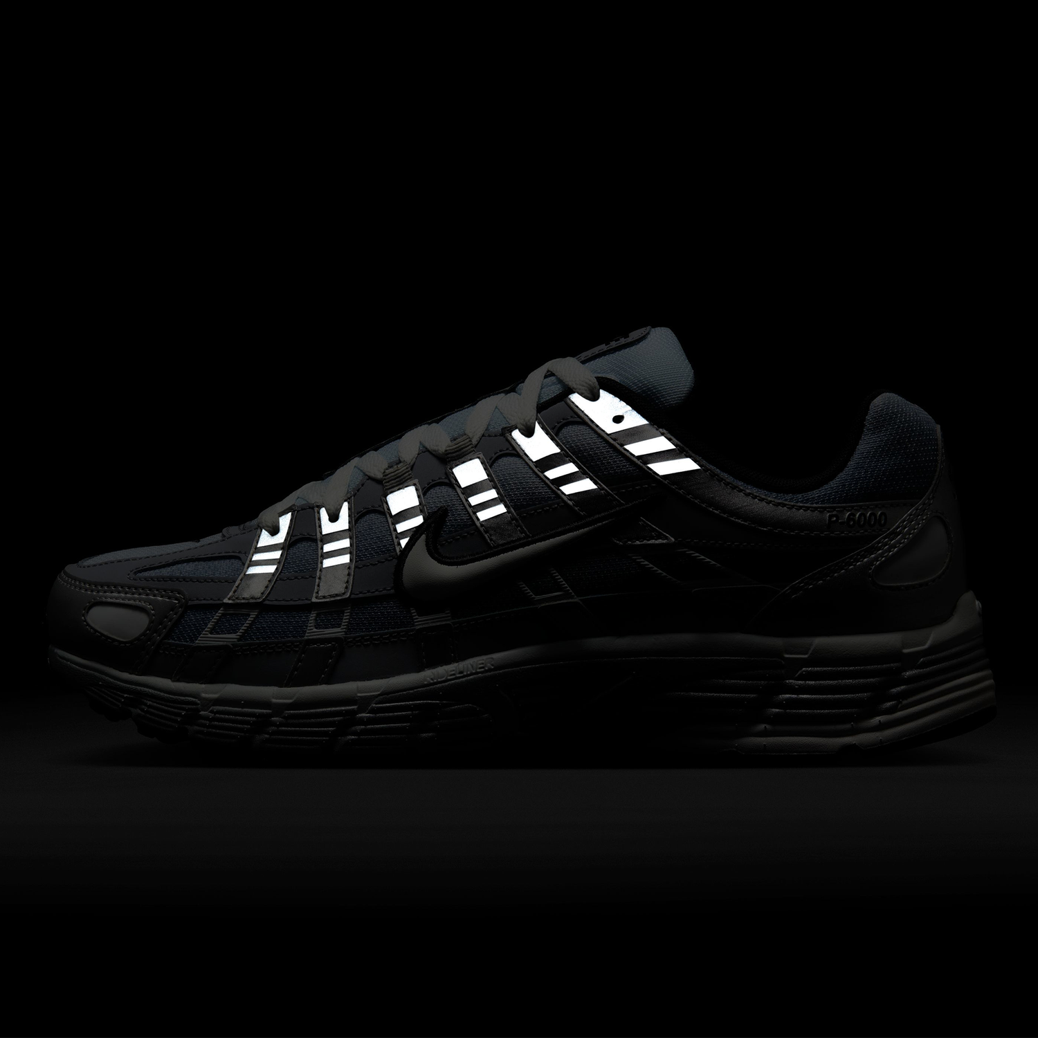 Nike P-6000 Fade - Men's - Metallic Silver/Summit White