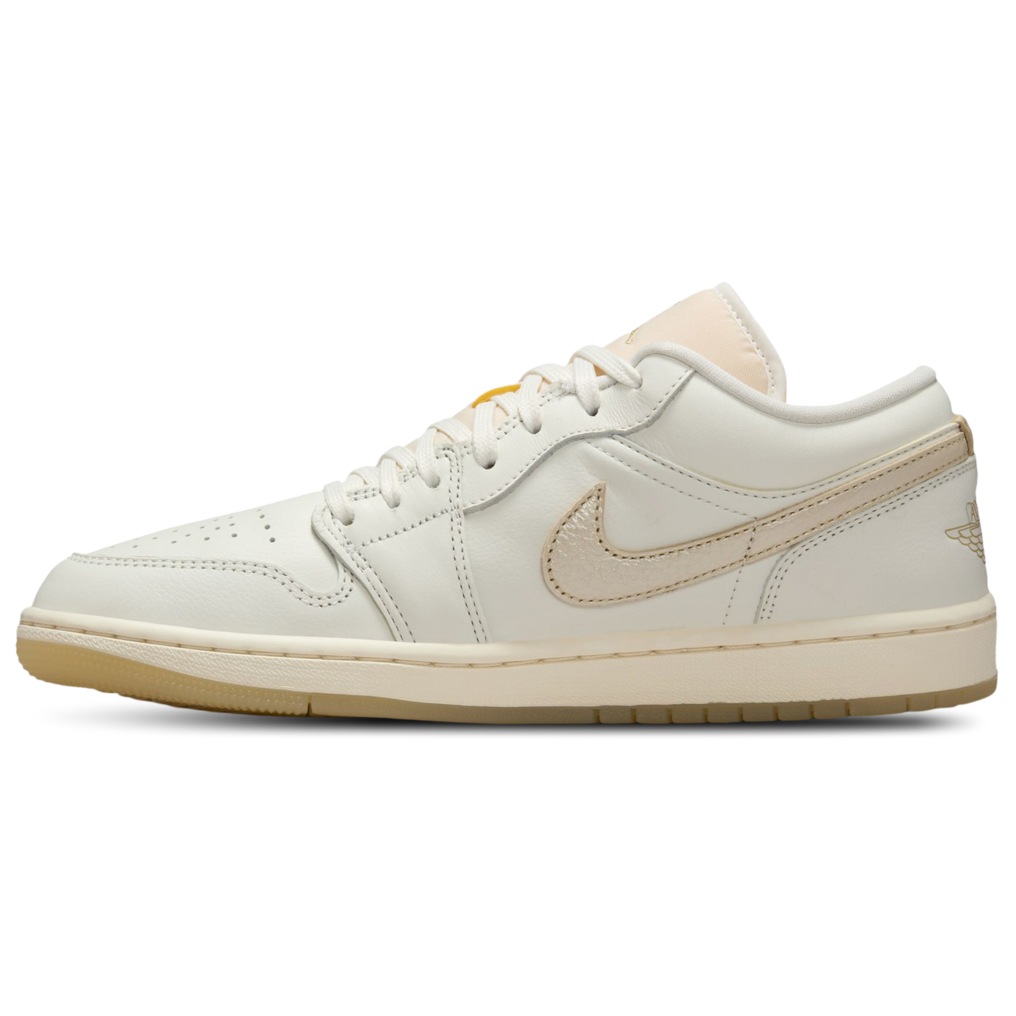 Jordan Air Jordan 1 Low Se V2 - Women's - Gold/Tan/Gold