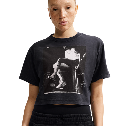 Nike Basketball Photo Crop Tee - Women's - Black