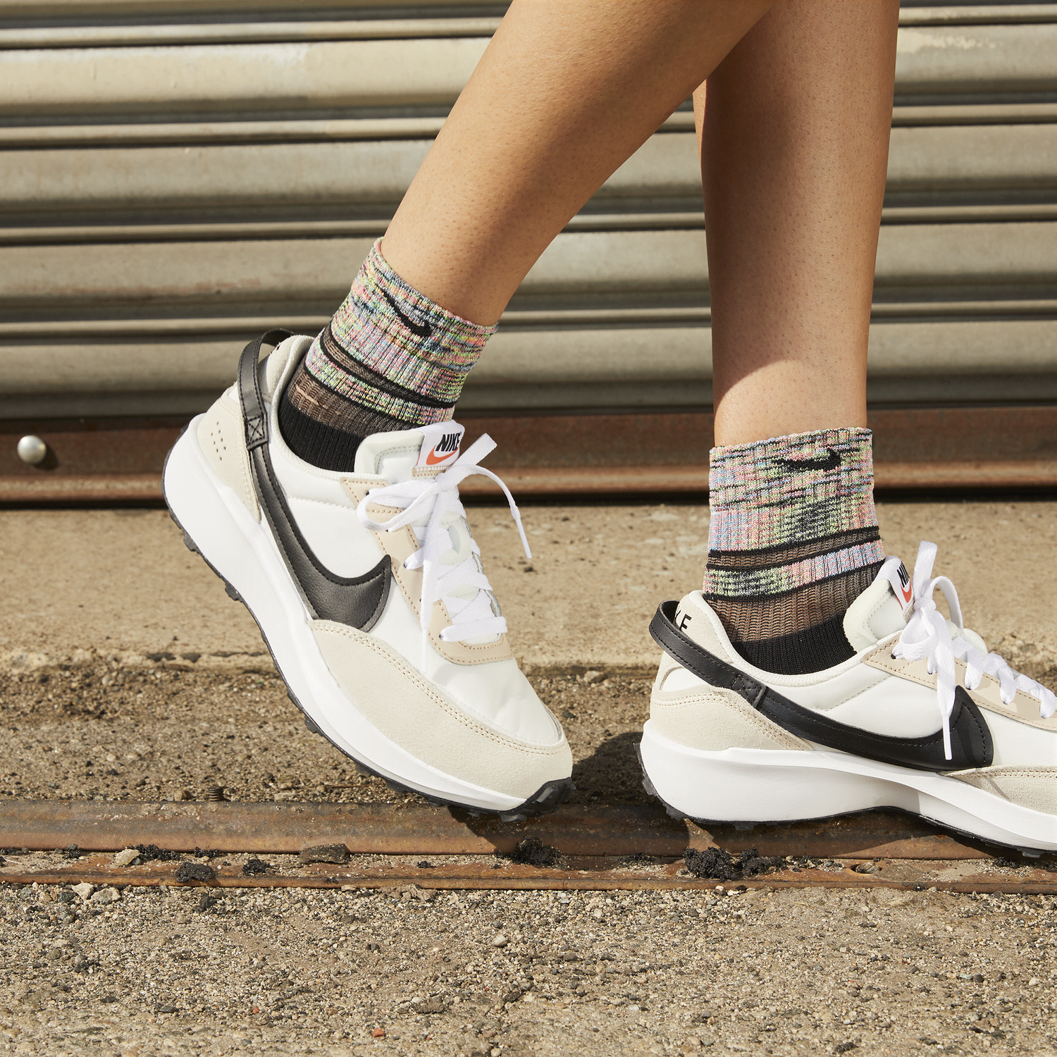 Nike Waffle Debut - Women's - Sanddrift/Black/Phantom