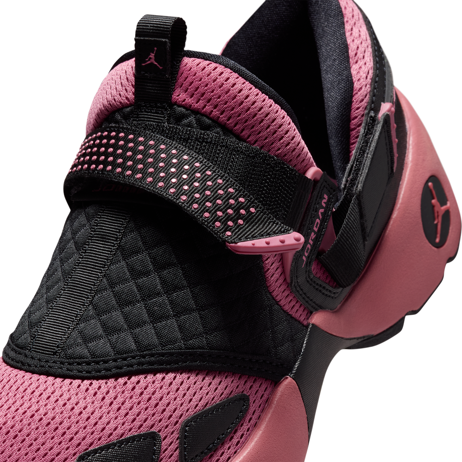 Jordan Trunner LX - Women's - Black/Desert Berry/Reflective Silver
