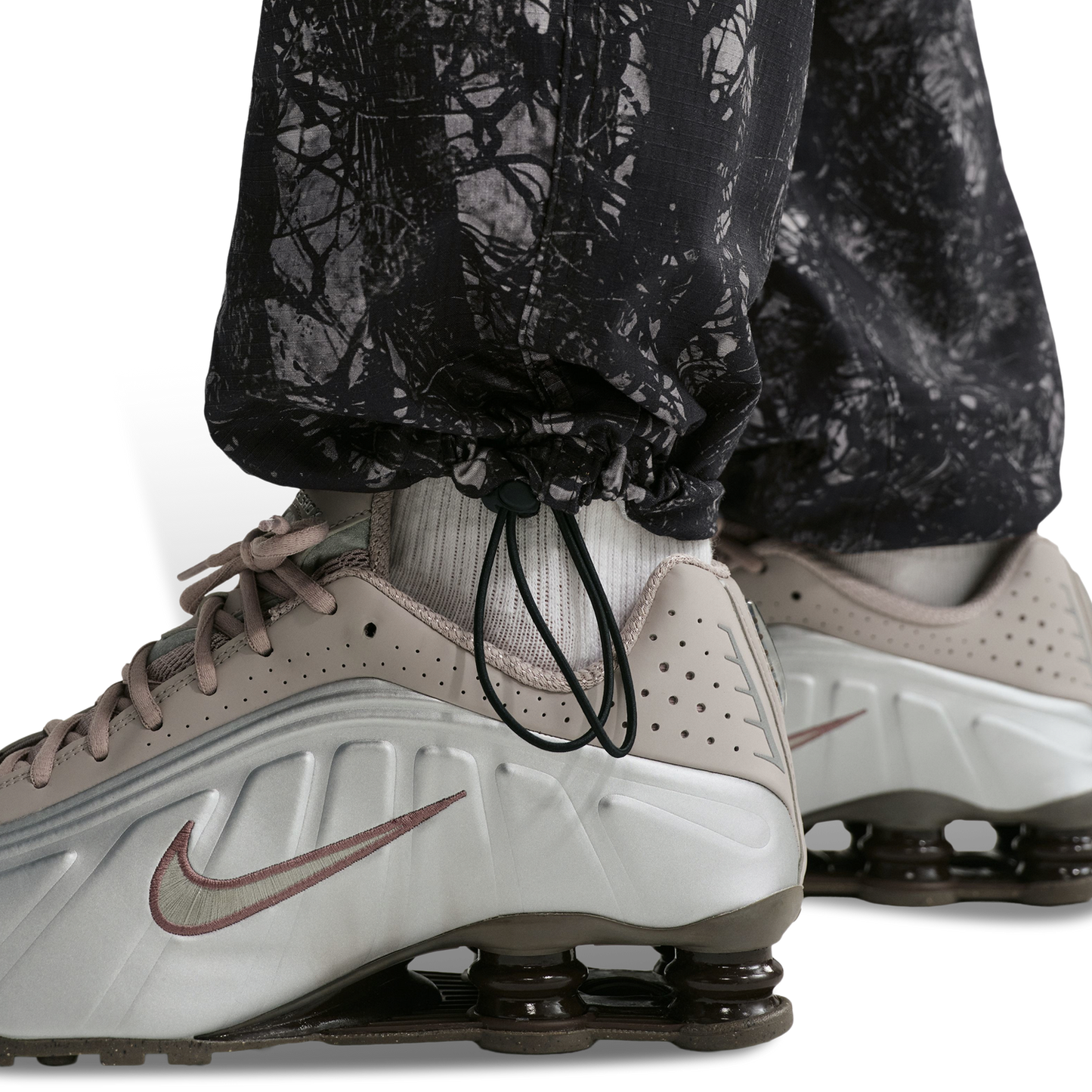 Nike Club Woven Cargo Pants - Men's - Black/Black