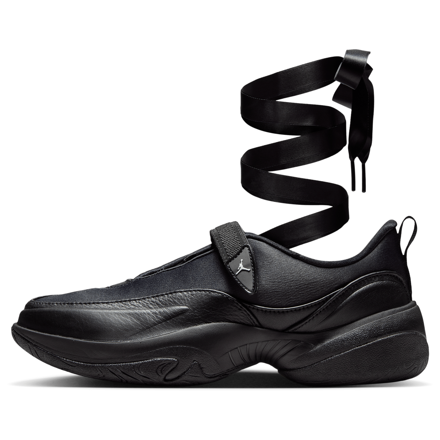 Jordan Pointe - Women's - Black/Anthracite/Summit White