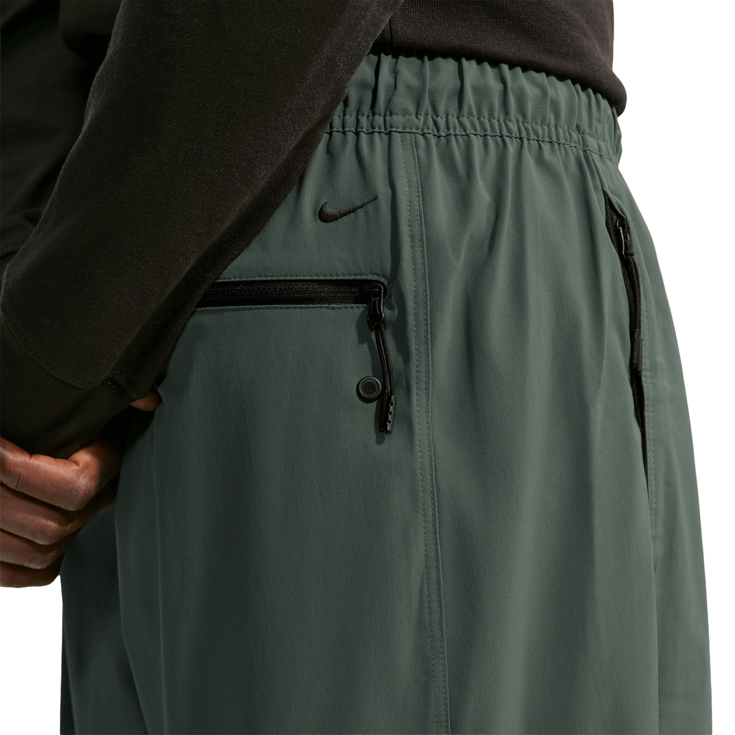 Nike Dri-Fit Tech Helios Sun Pant - Men's - Black/Camo Green