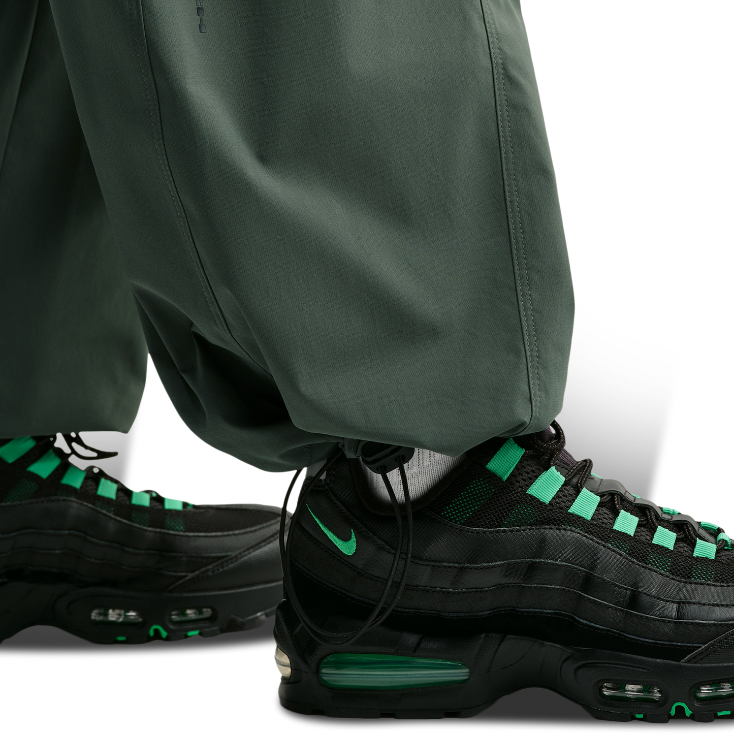 Nike Dri-Fit Tech Helios Sun Pant - Men's - Black/Camo Green