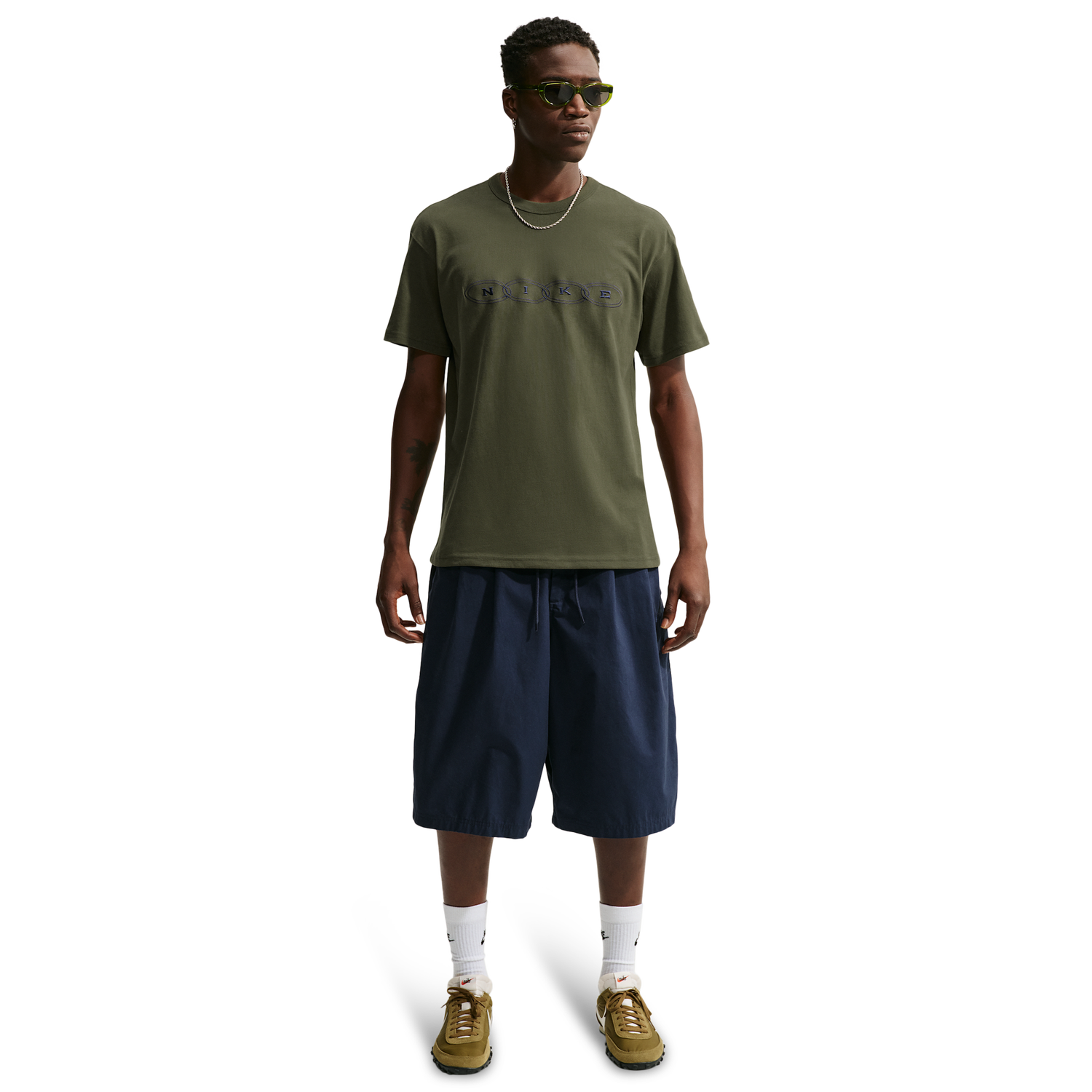 Nike Loose Fit Premium Essential Embroidered T-Shirt - Men's - Cargo Khaki