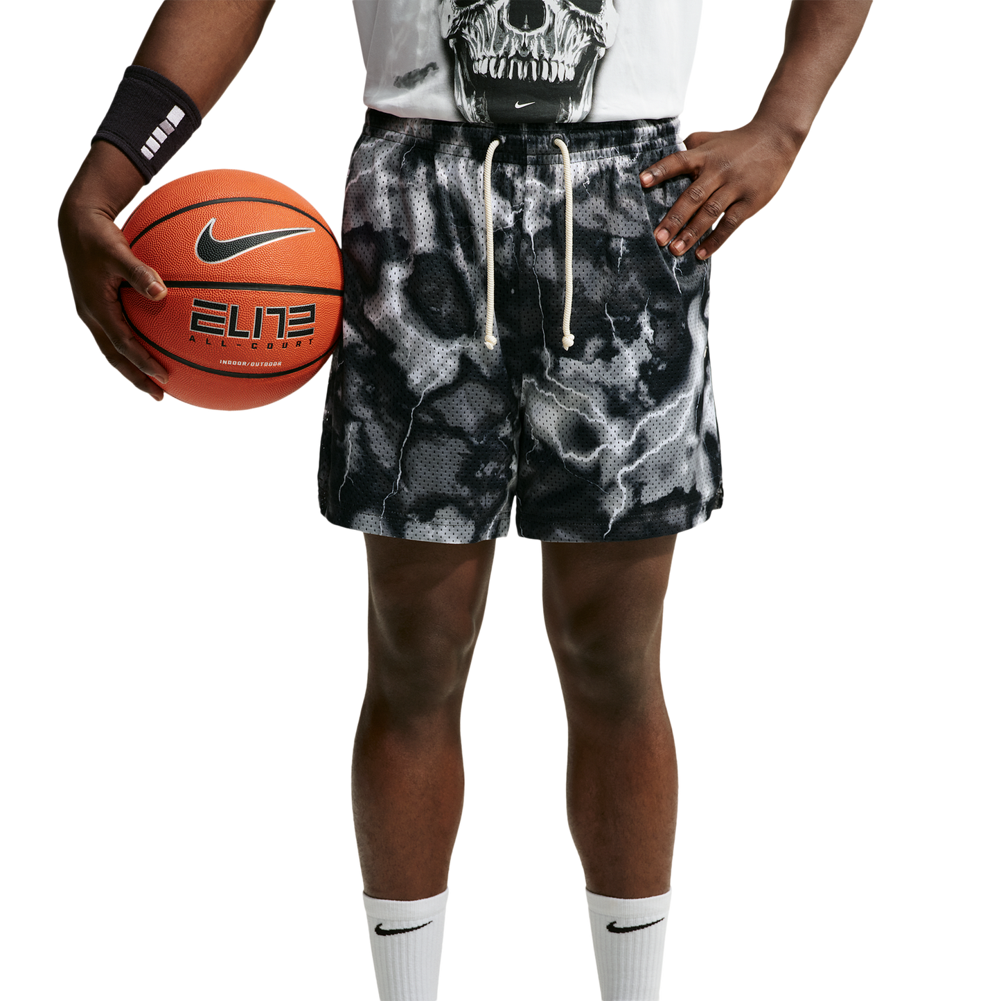 Nike Dri-FIT Standard Issue Mesh 5in Short Skul - Men's - Smoke Grey/Black/Pale Ivory