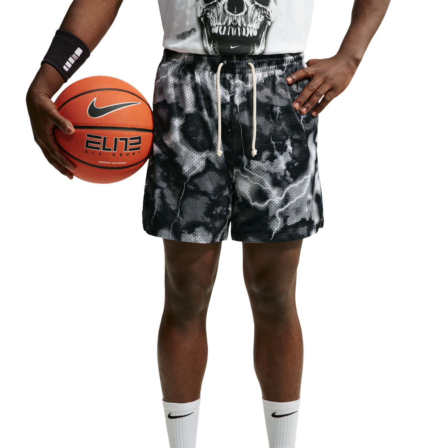 Nike Dri-FIT Standard Issue Mesh 5in Short Skul - Men's - Smoke Grey/Black/Pale Ivory