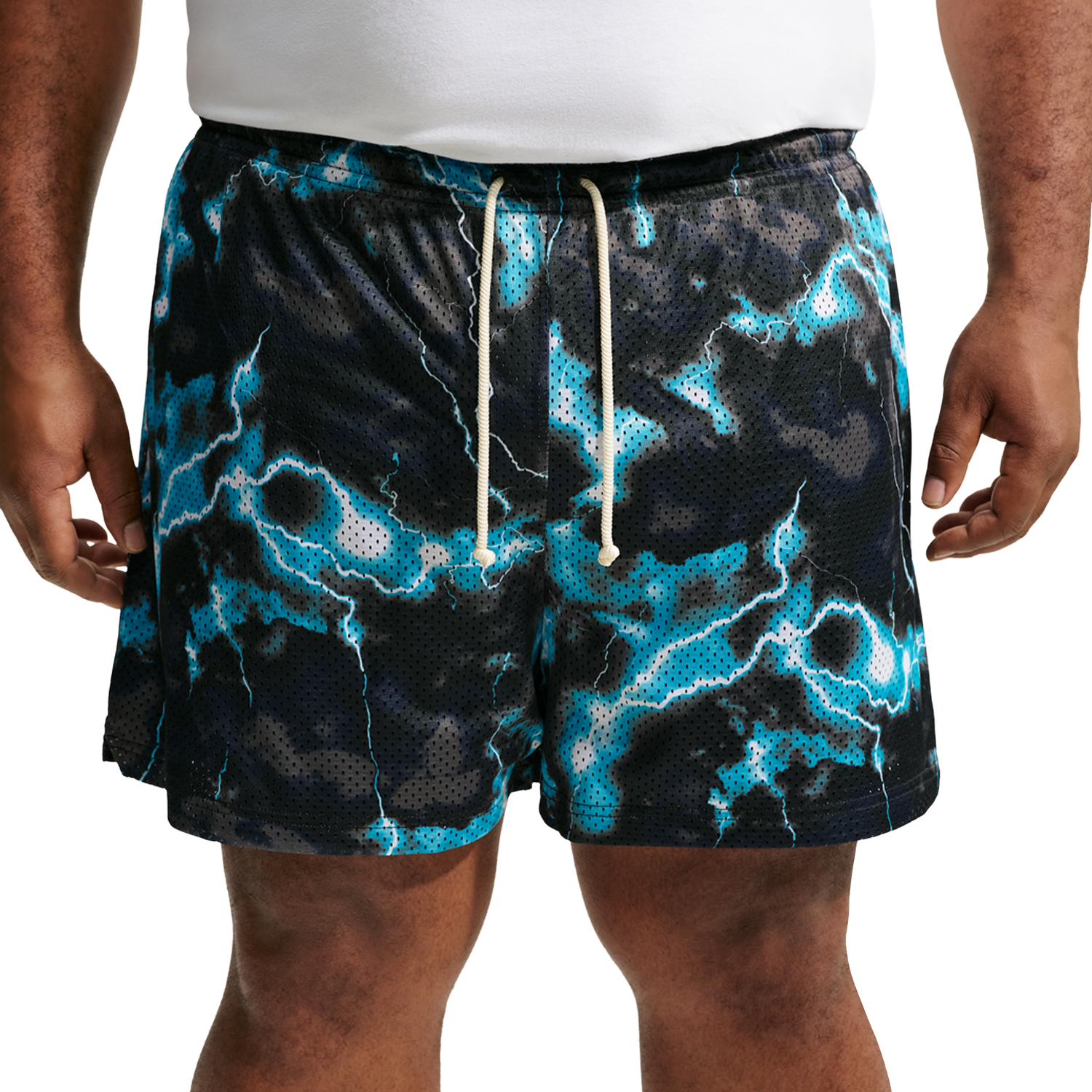 Nike Dri-FIT Standard Issue Mesh 5in Short Skul - Men's - Light Current Blue/Black/Pale Ivory