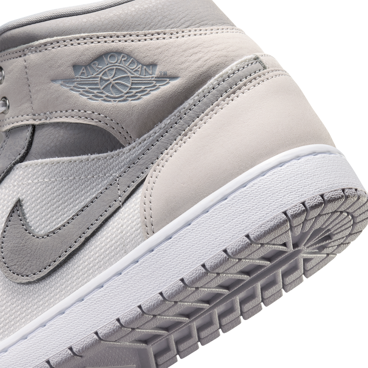 Jordan Air Jordan 1 Mid SE - Men's - Summit White/Light Smoke Grey/Phantom