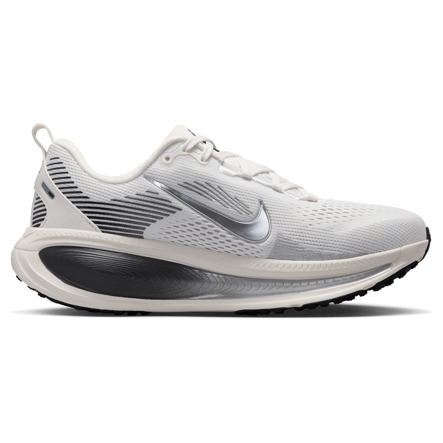 Nike Vomero 18 ESS - Women's - Summit White/Sail/Mtlc Silver