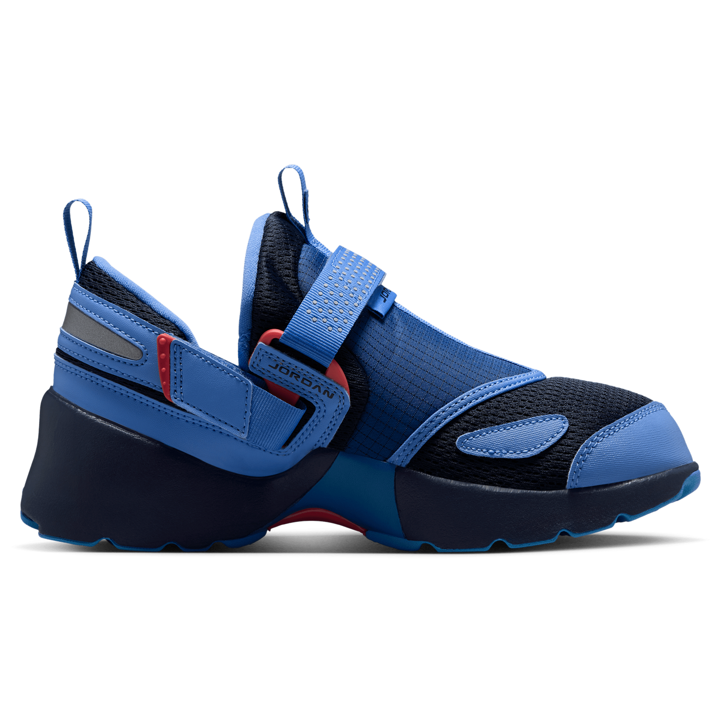 Jordan Trunner LX - Women's - Blue Beyond/Track Red/Obsidian
