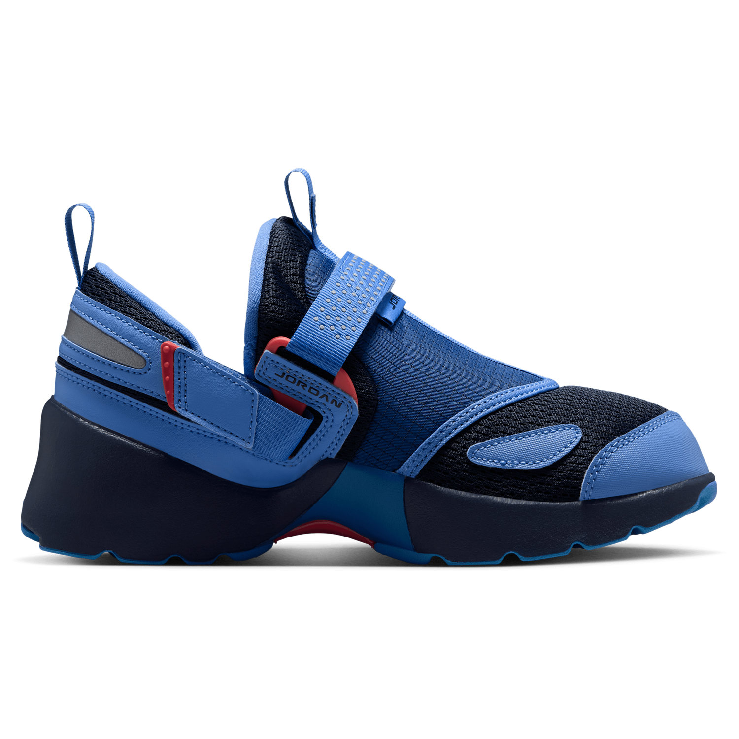 Jordan Trunner LX - Women's - Blue Beyond/Track Red/Obsidian