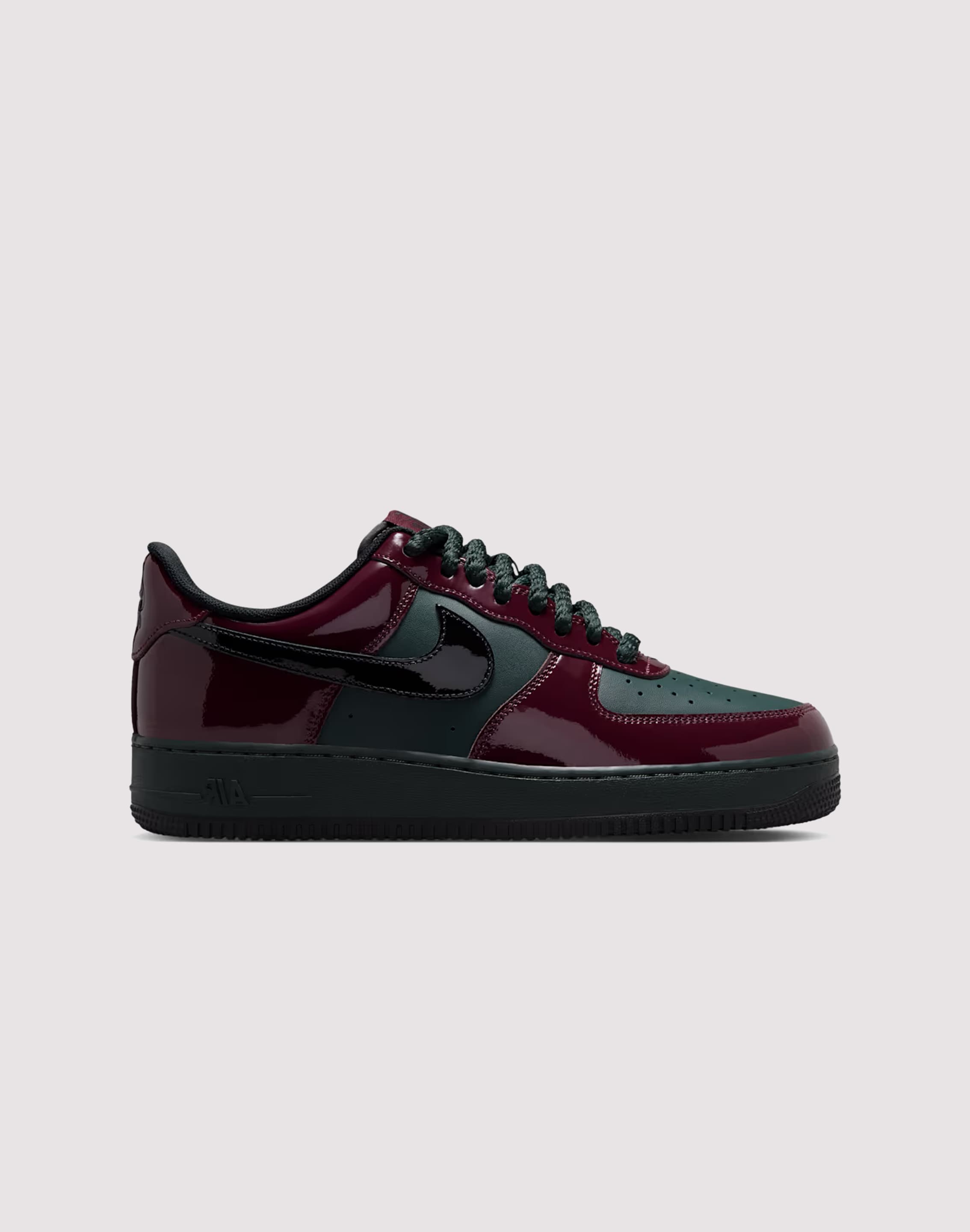 Nike Air Force 1 Low '07 LV8