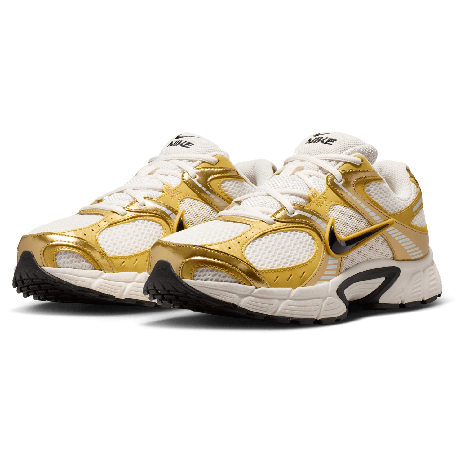 Nike V5 RNR - Men's - Sail/Black/Buff Gold