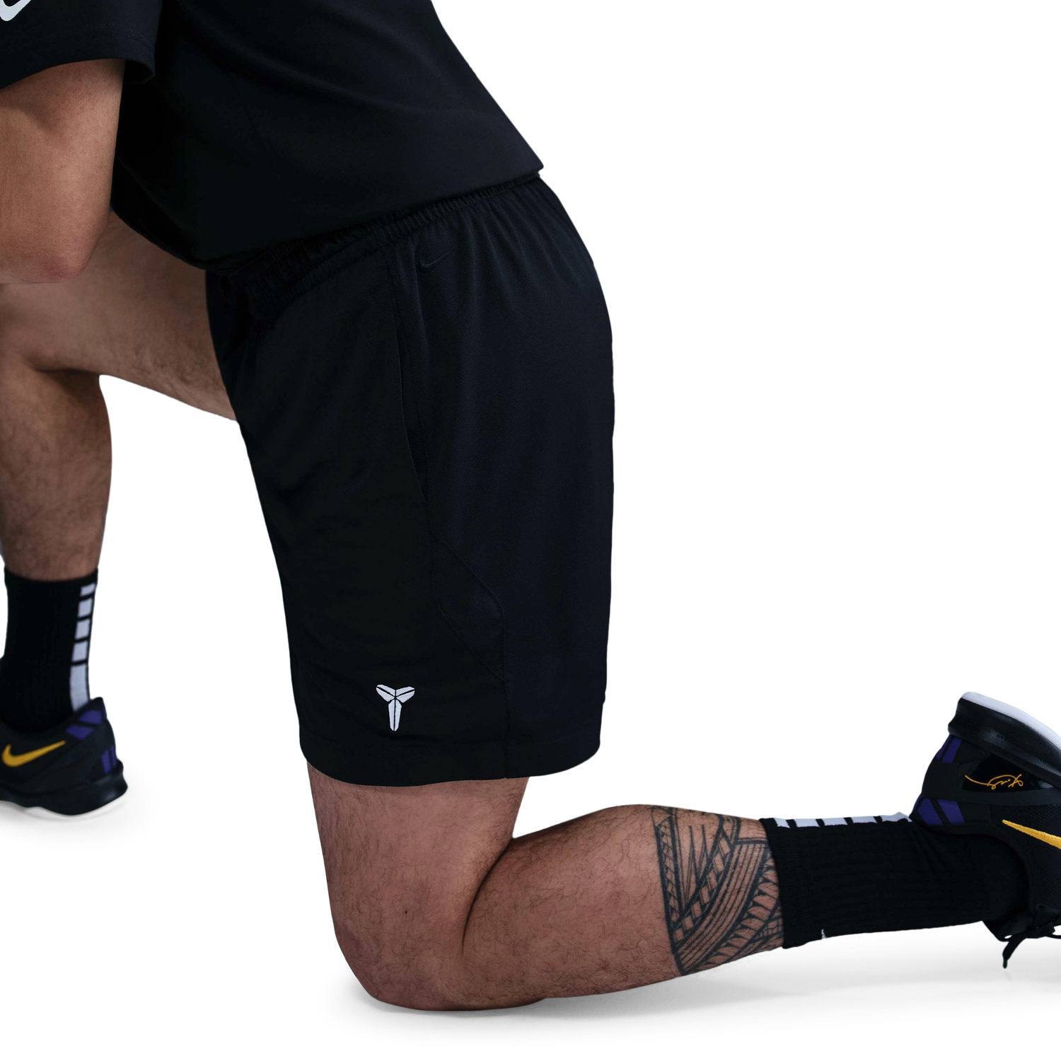 Nike KB Dri-FIT Fund 6" Shorts - Men's - Black/Black/White