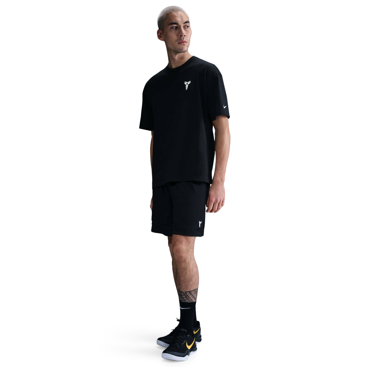 Nike KB Dri-FIT Fund 6" Shorts - Men's - Black/Black/White