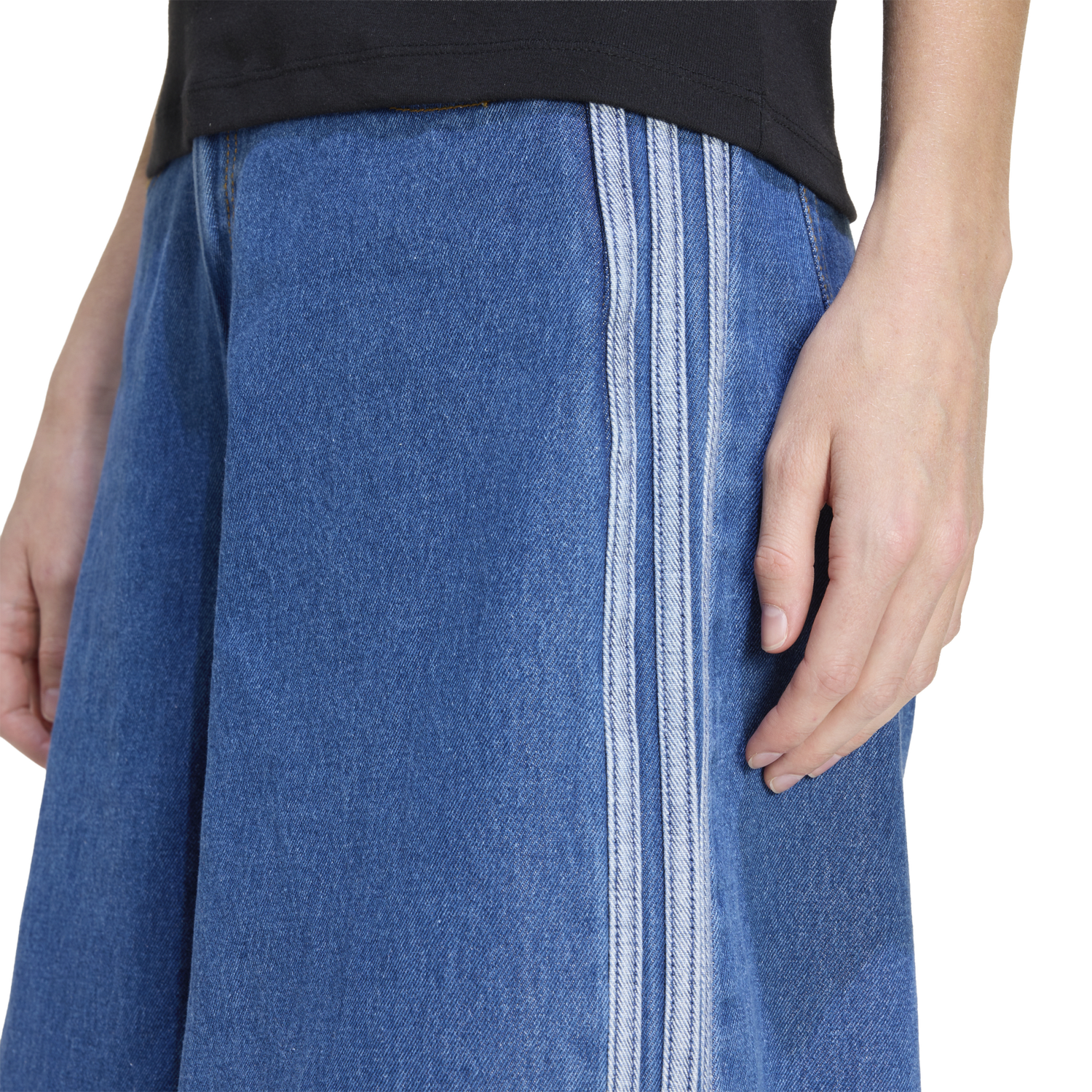 adidas Firebird Jort - Women's - Vintage Denim/White