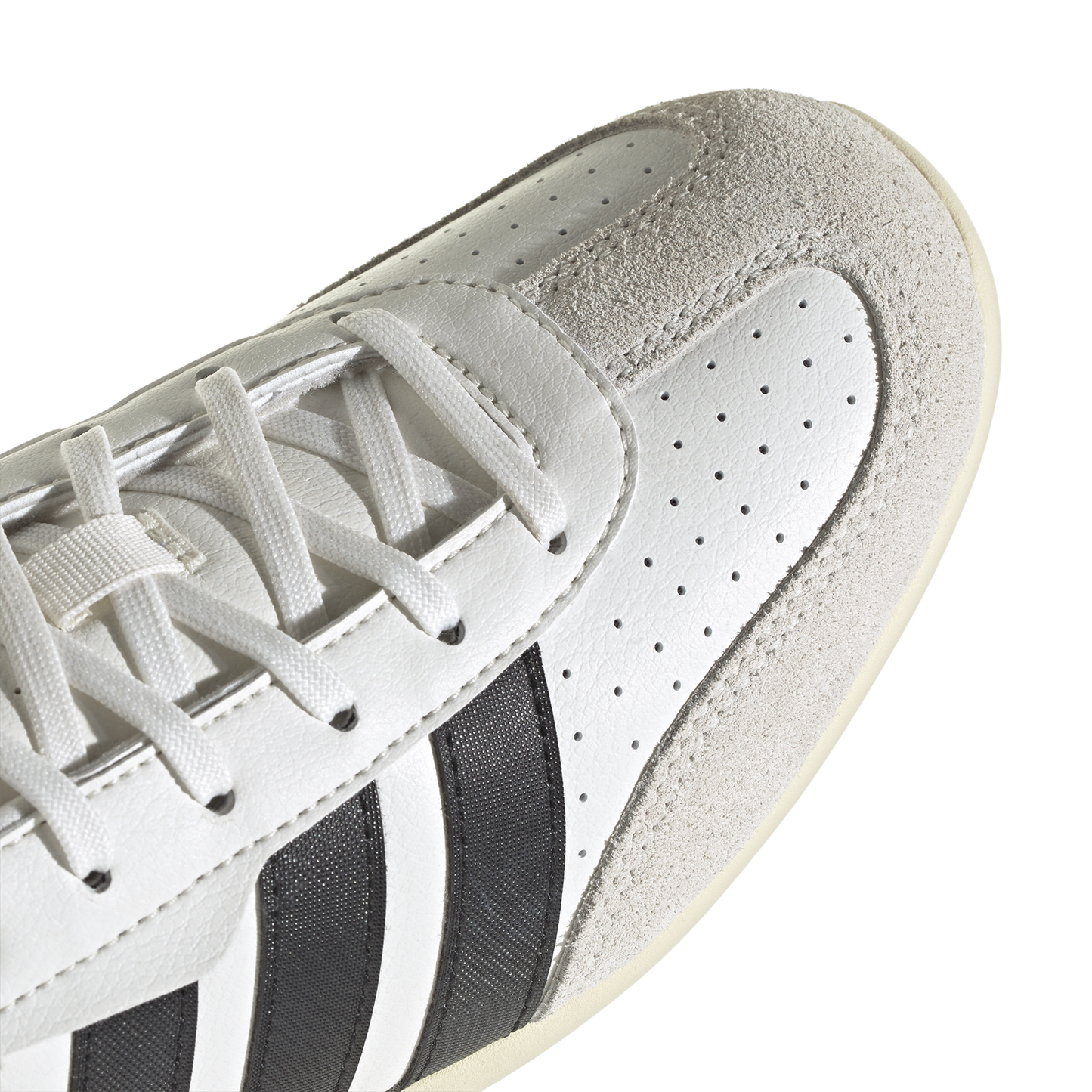 adidas Barreda Low - Women's - Core Black/Core White/Warm Vanilla