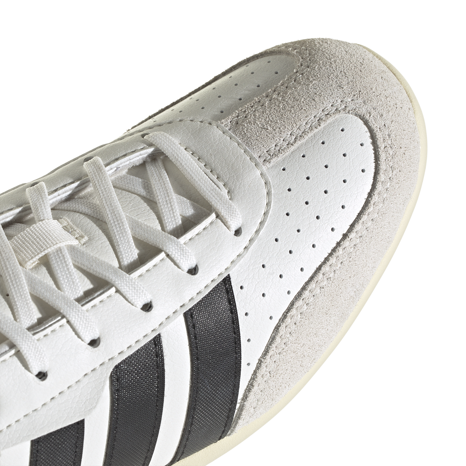 adidas Barreda Low - Women's - Core Black/Core White/Warm Vanilla