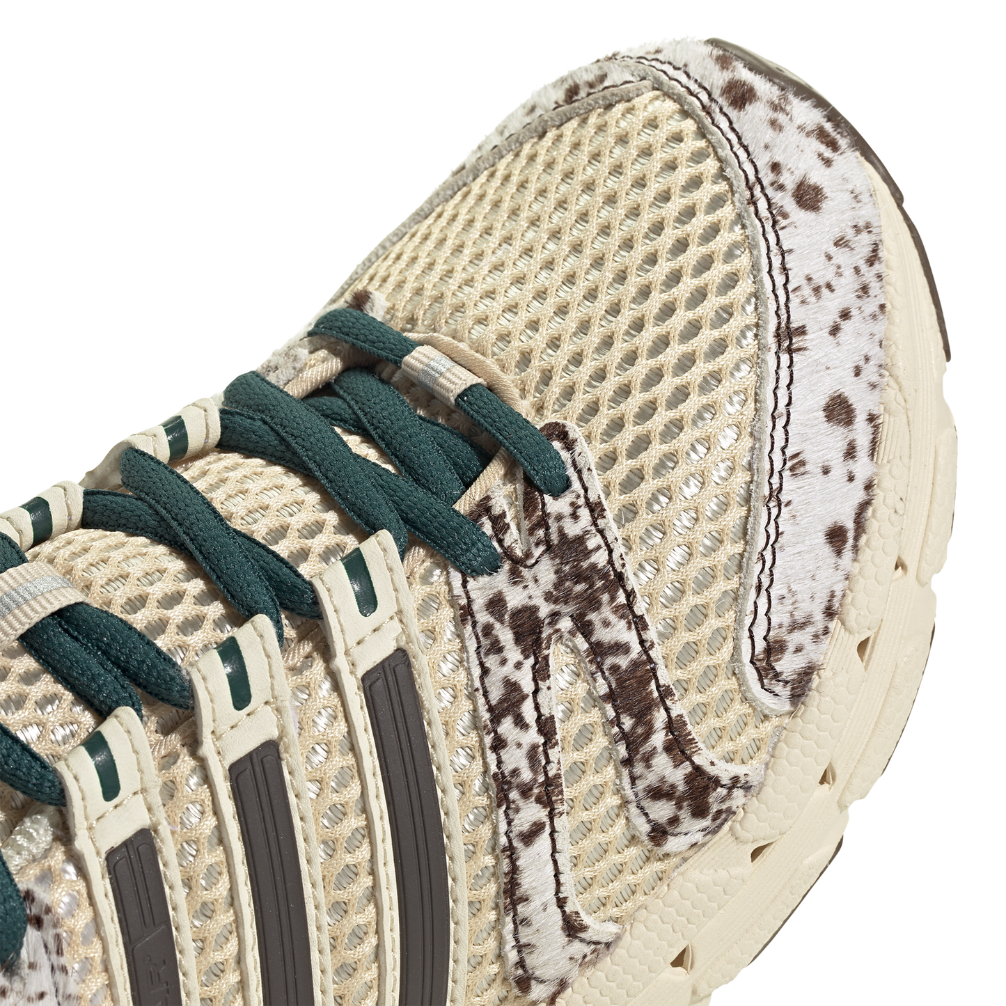 adidas Originals Adistar Control 5 - Women's - Dark Brown/Off White/Sand Strata