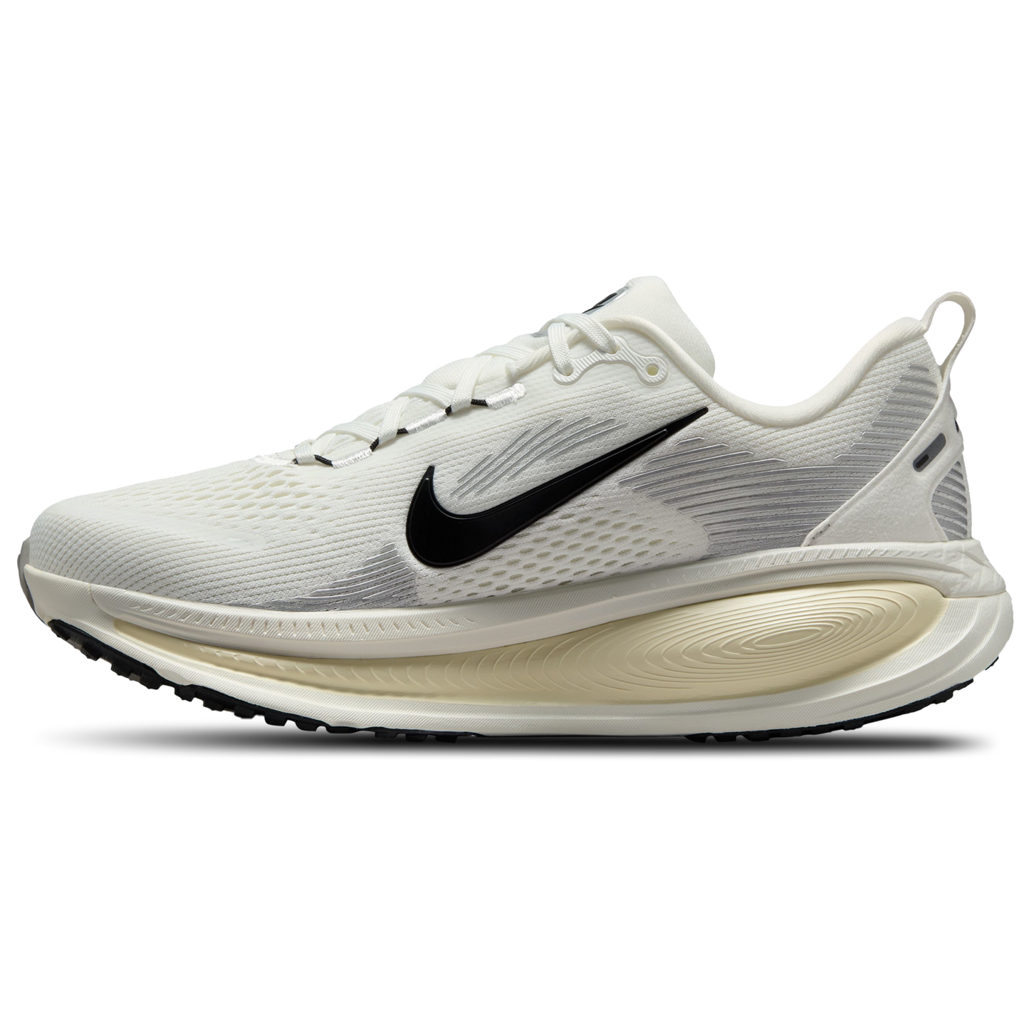Nike Vomero 18 - Women's - Summit White/Black/Coconut Milk