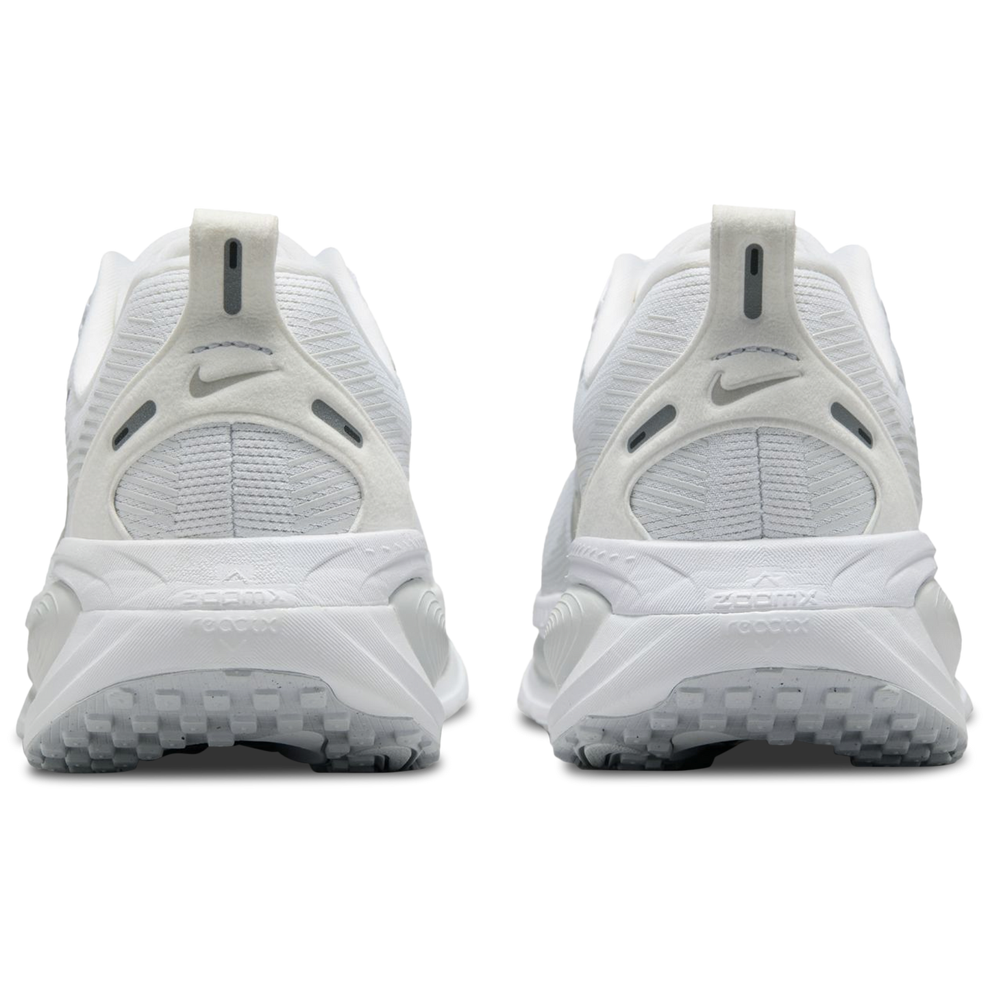 Nike Vomero 18 - Women's - White/Metallic Silver